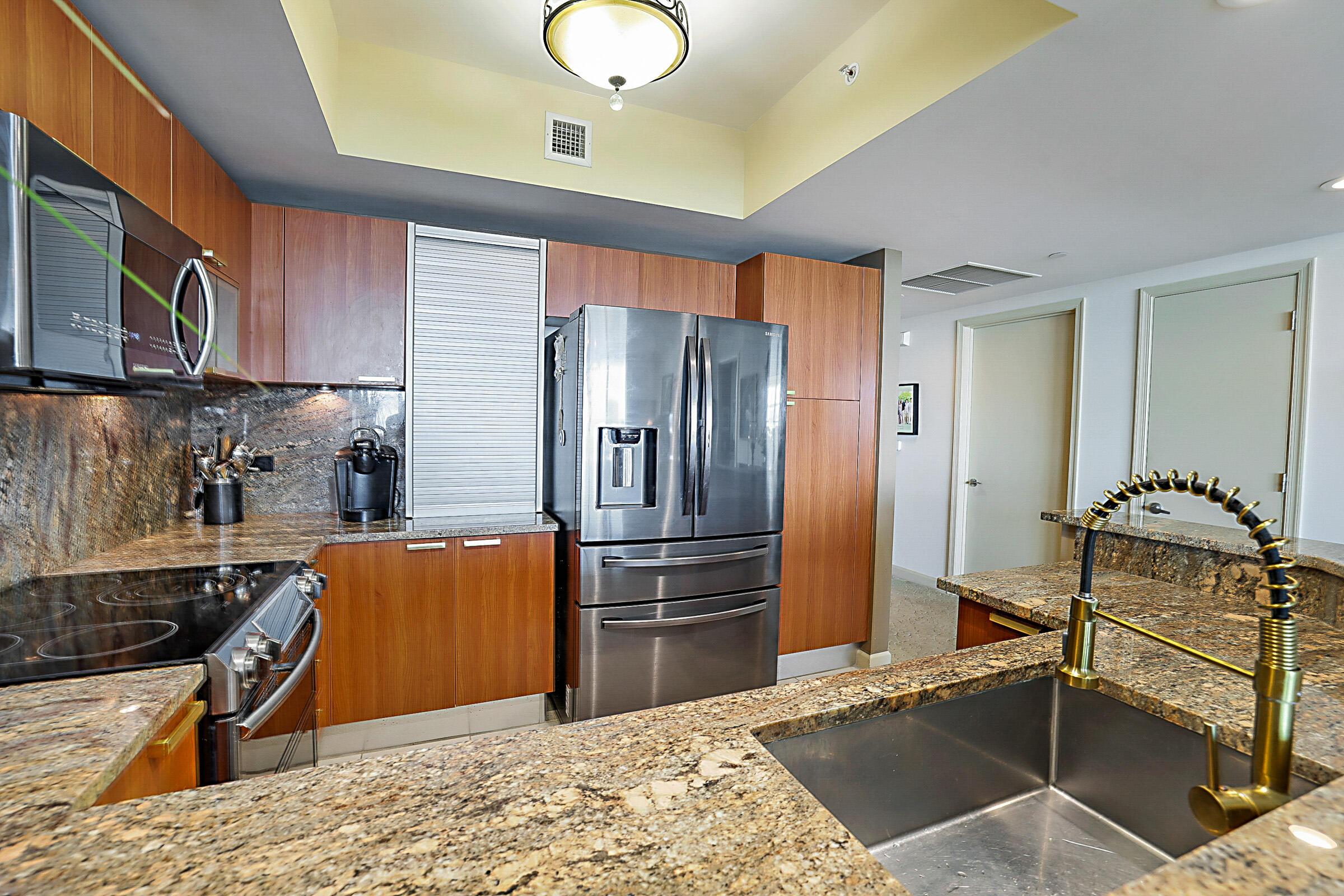 MARINA GRANDE RIVIERA BEACH CONDO - Residential