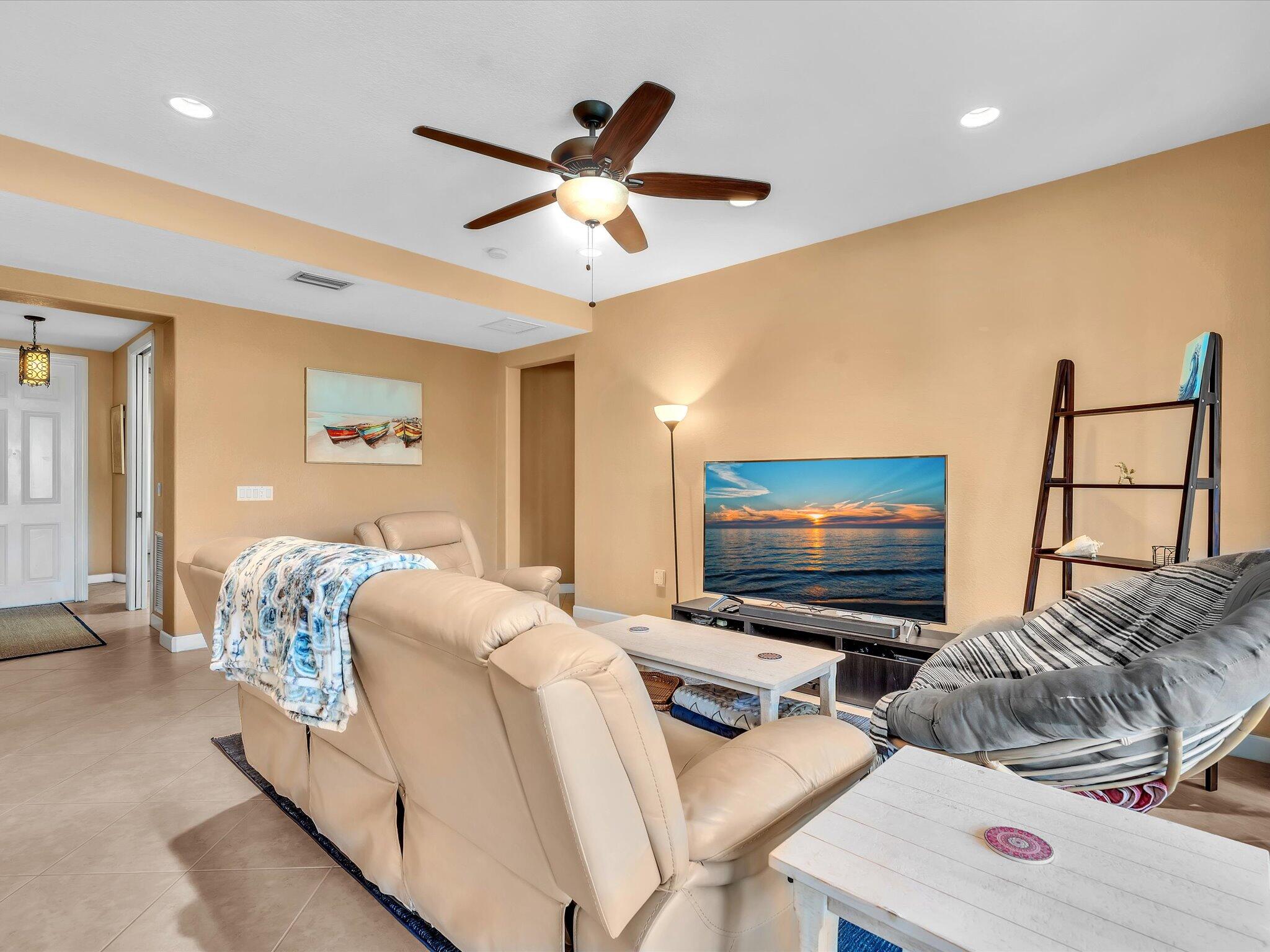 CYPRESS POINTE I AT HERON BAY - Residential