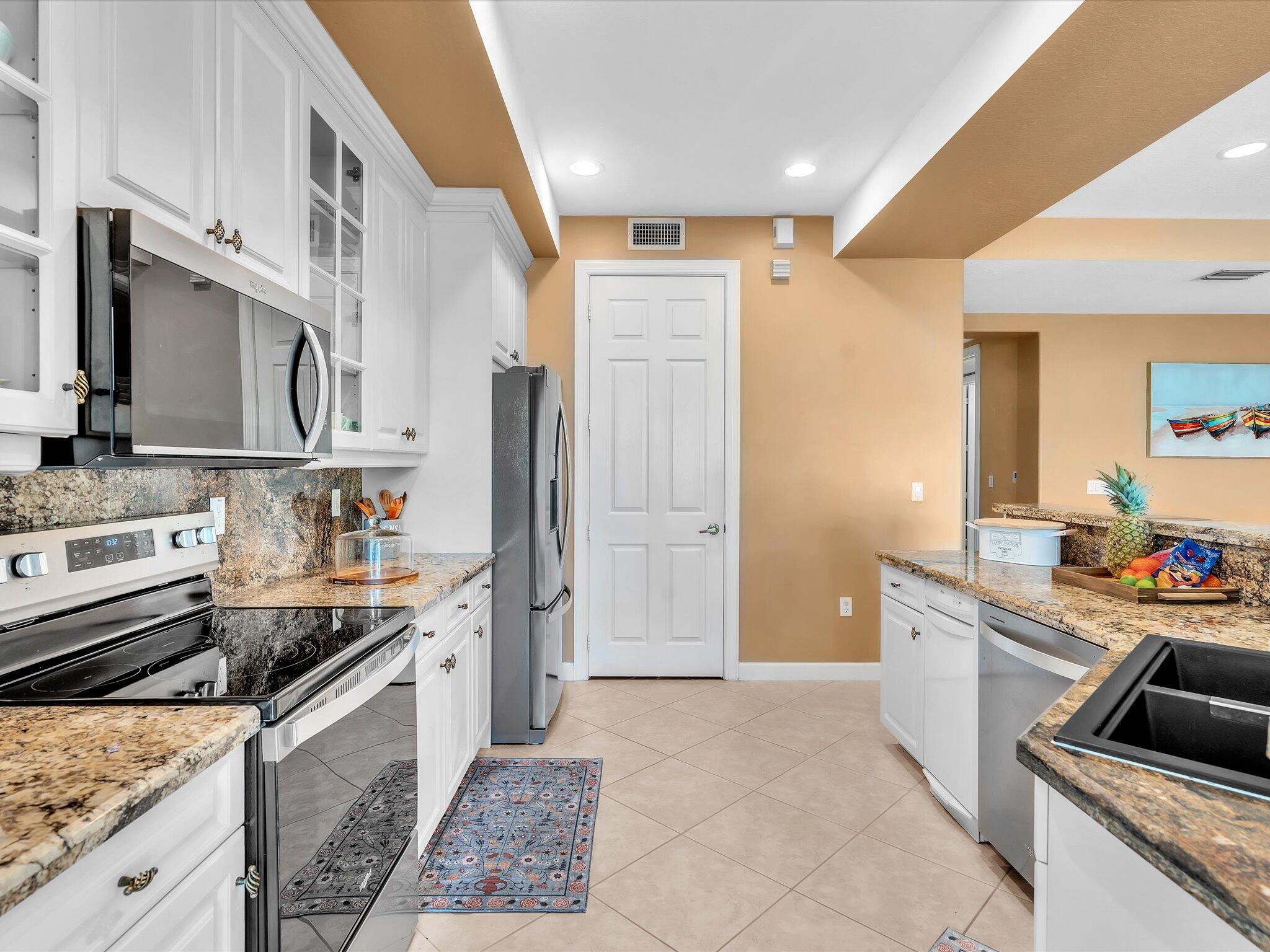 CYPRESS POINTE I AT HERON BAY - Residential