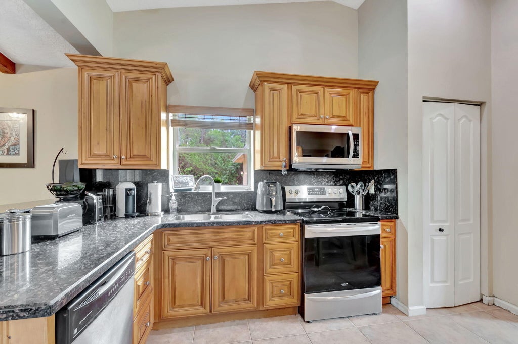 Photo of 18183 47th Court N, Loxahatchee, FL 33470 (MLS # R11065802)