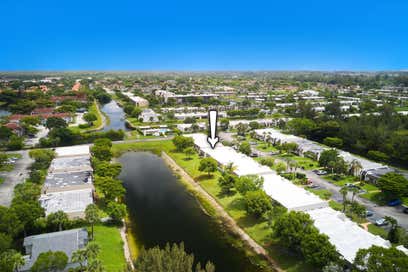 175 Lake Susan Lane West Palm Beach FL 33411