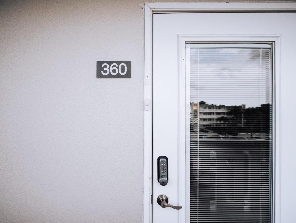 360 Grantham E E 360