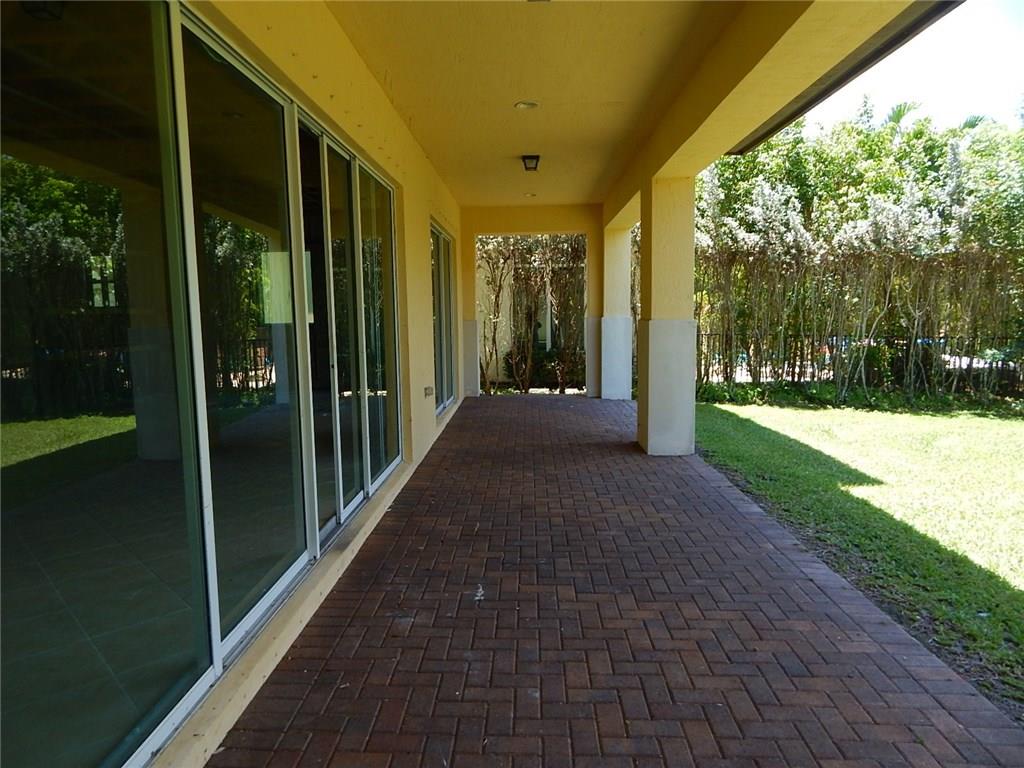 Heron Bay North 2 173-181 - Residential