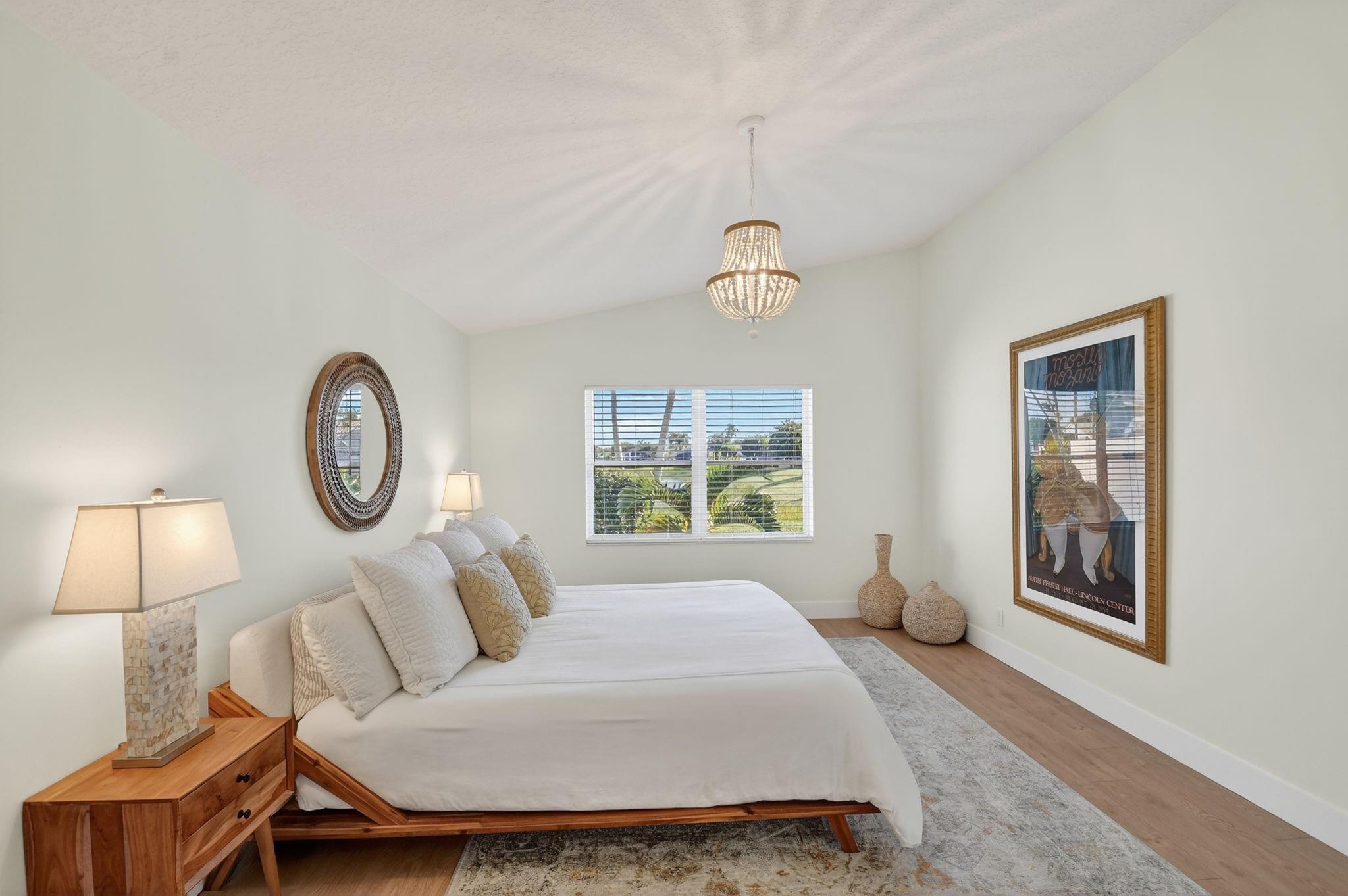 CASCADES - WATERFORD - Residential