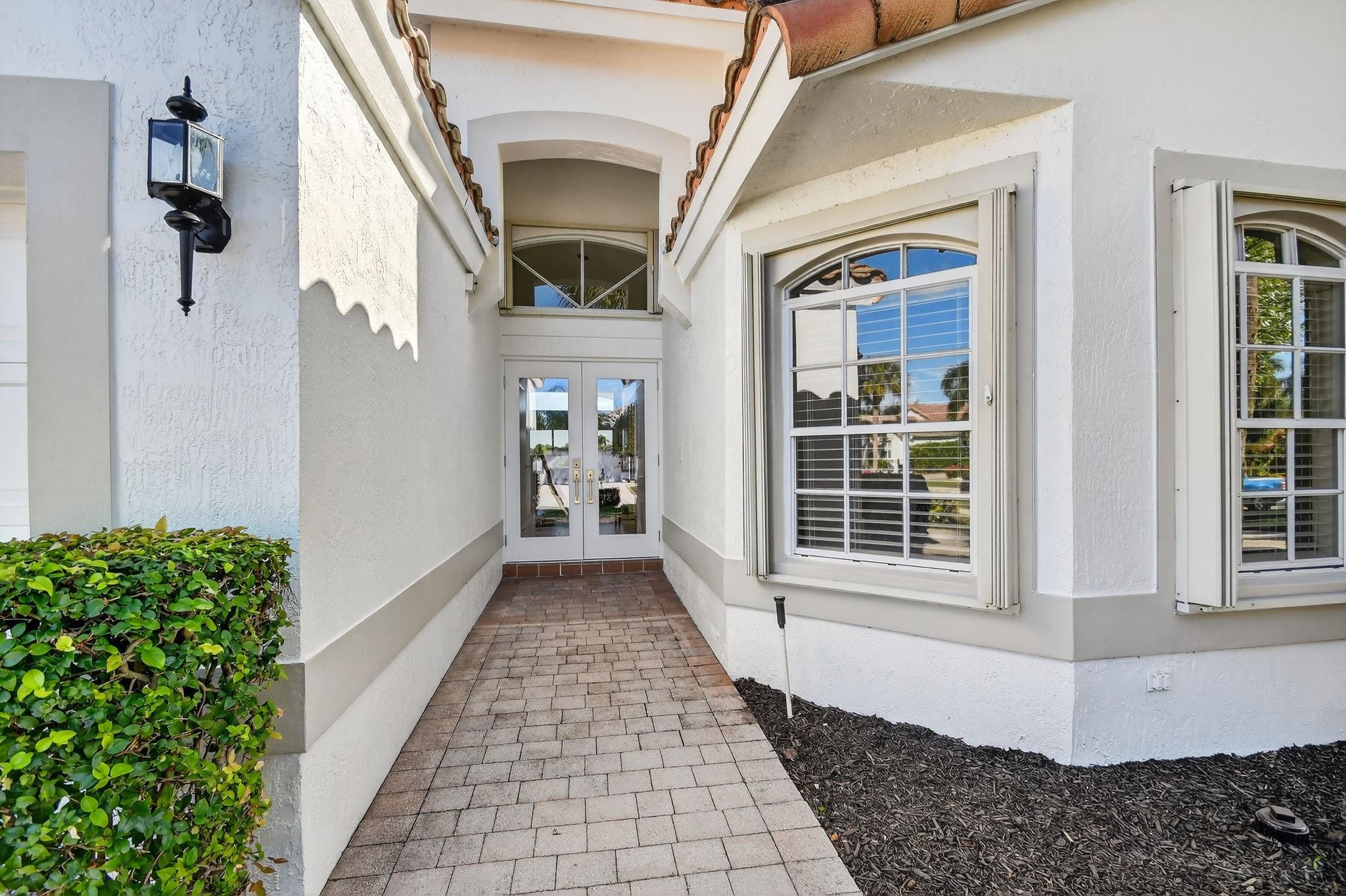 CASCADES - WATERFORD - Residential