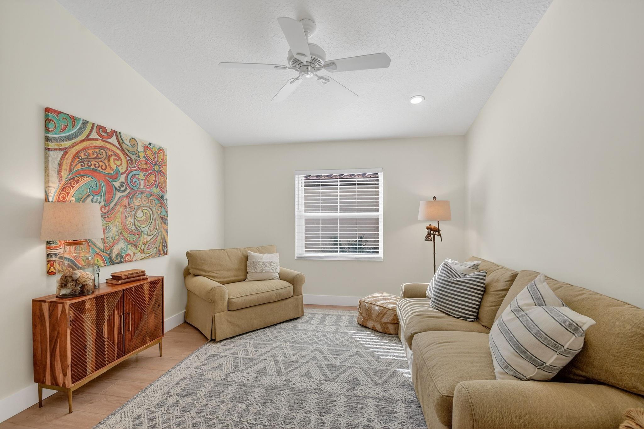 CASCADES - WATERFORD - Residential