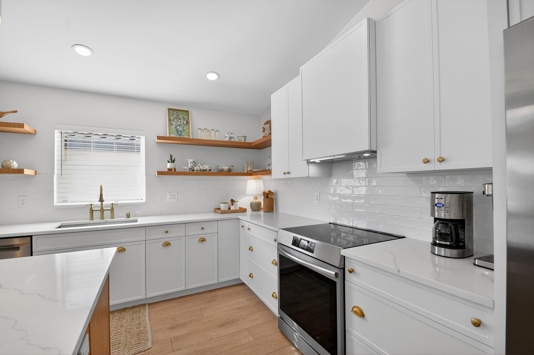 CASCADES - WATERFORD - Residential