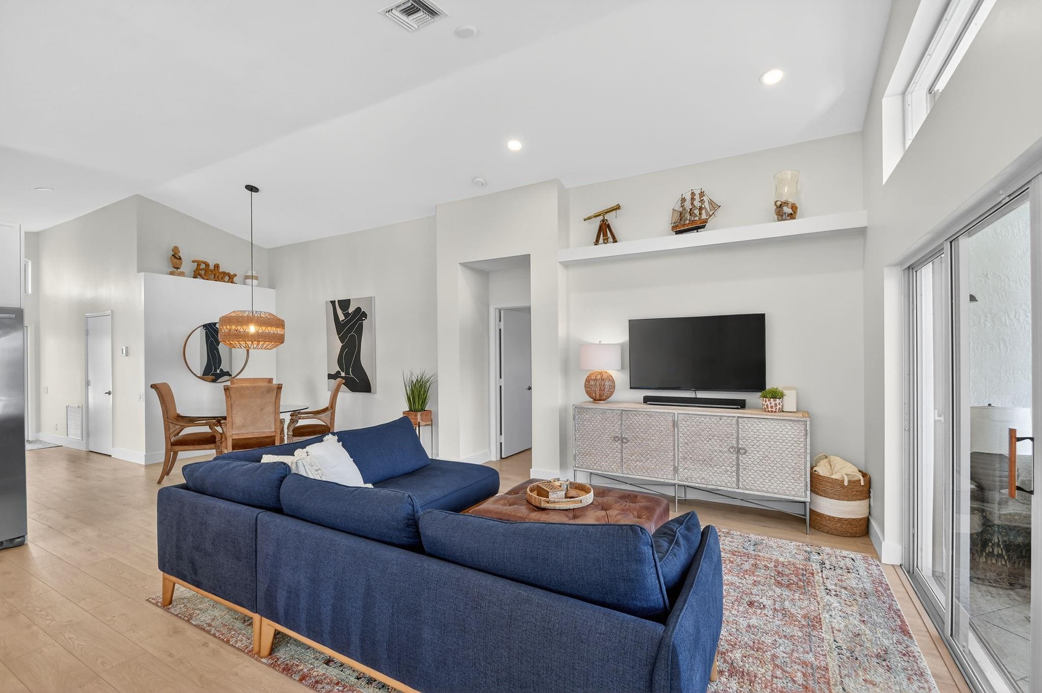 CASCADES - WATERFORD - Residential