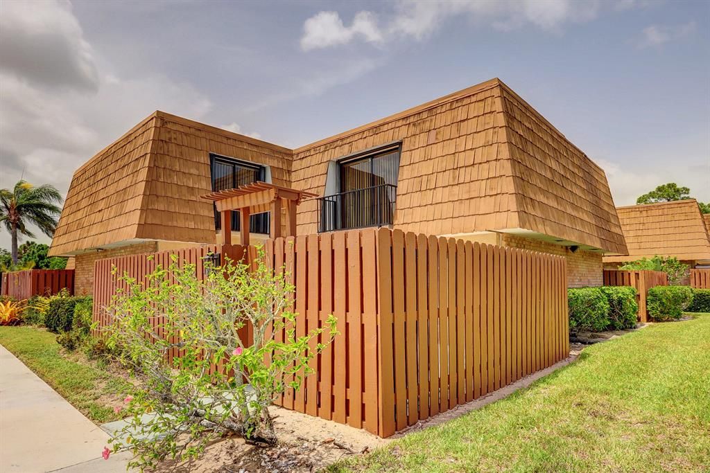 Photo of 5638 SE Riverboat Drive Dr #113, Stuart, FL 34997 (MLS # R10823784)