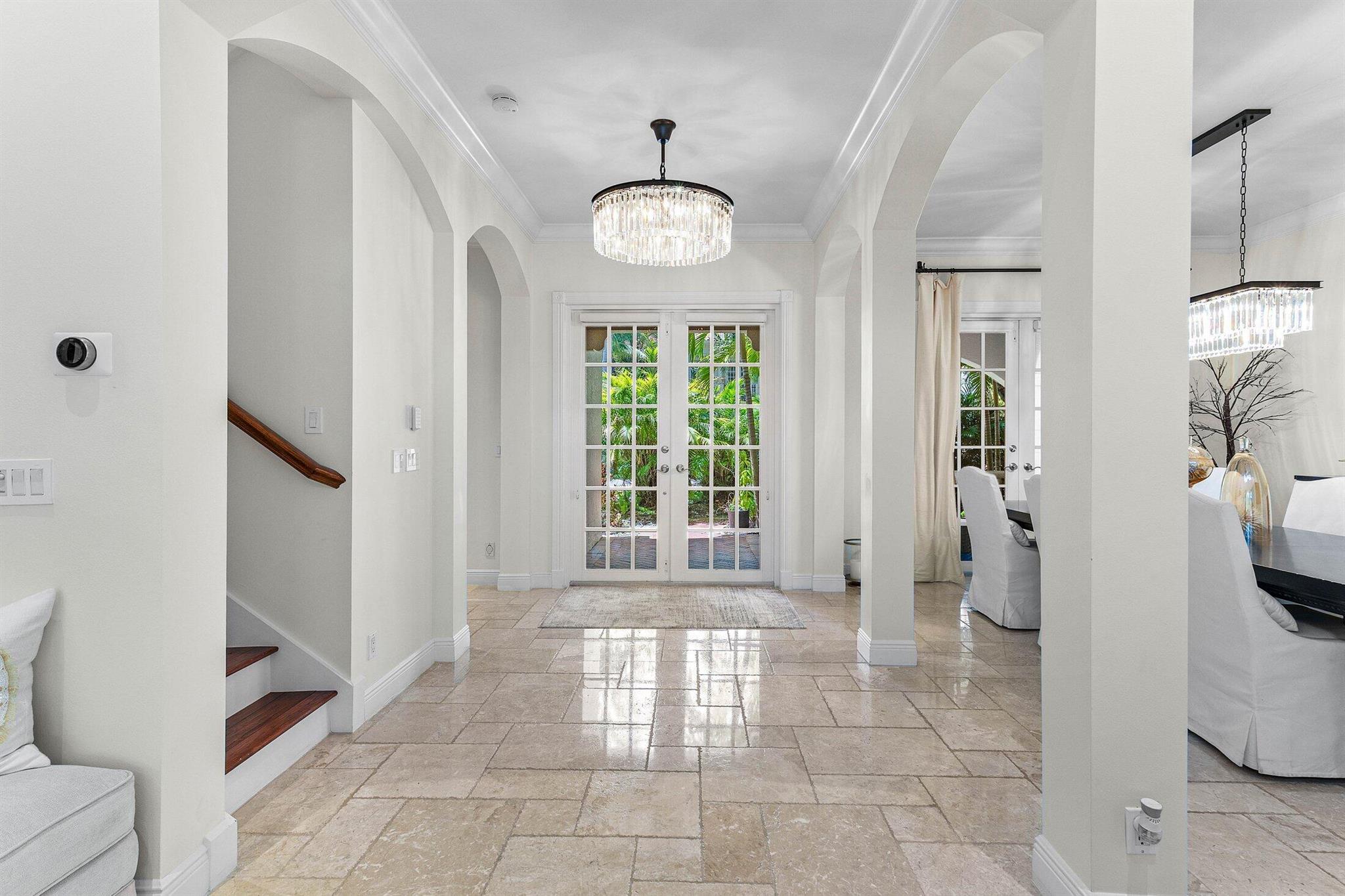 107 Nativa Circle