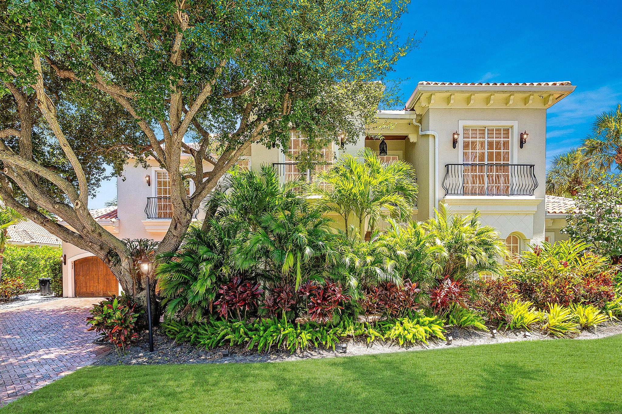107 Nativa Circle