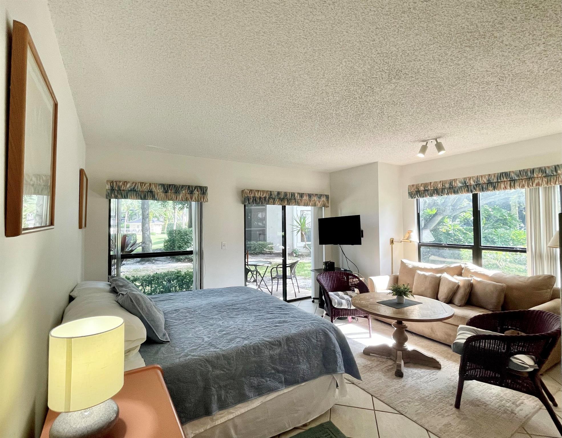 11863 Wimbledon Circle 447