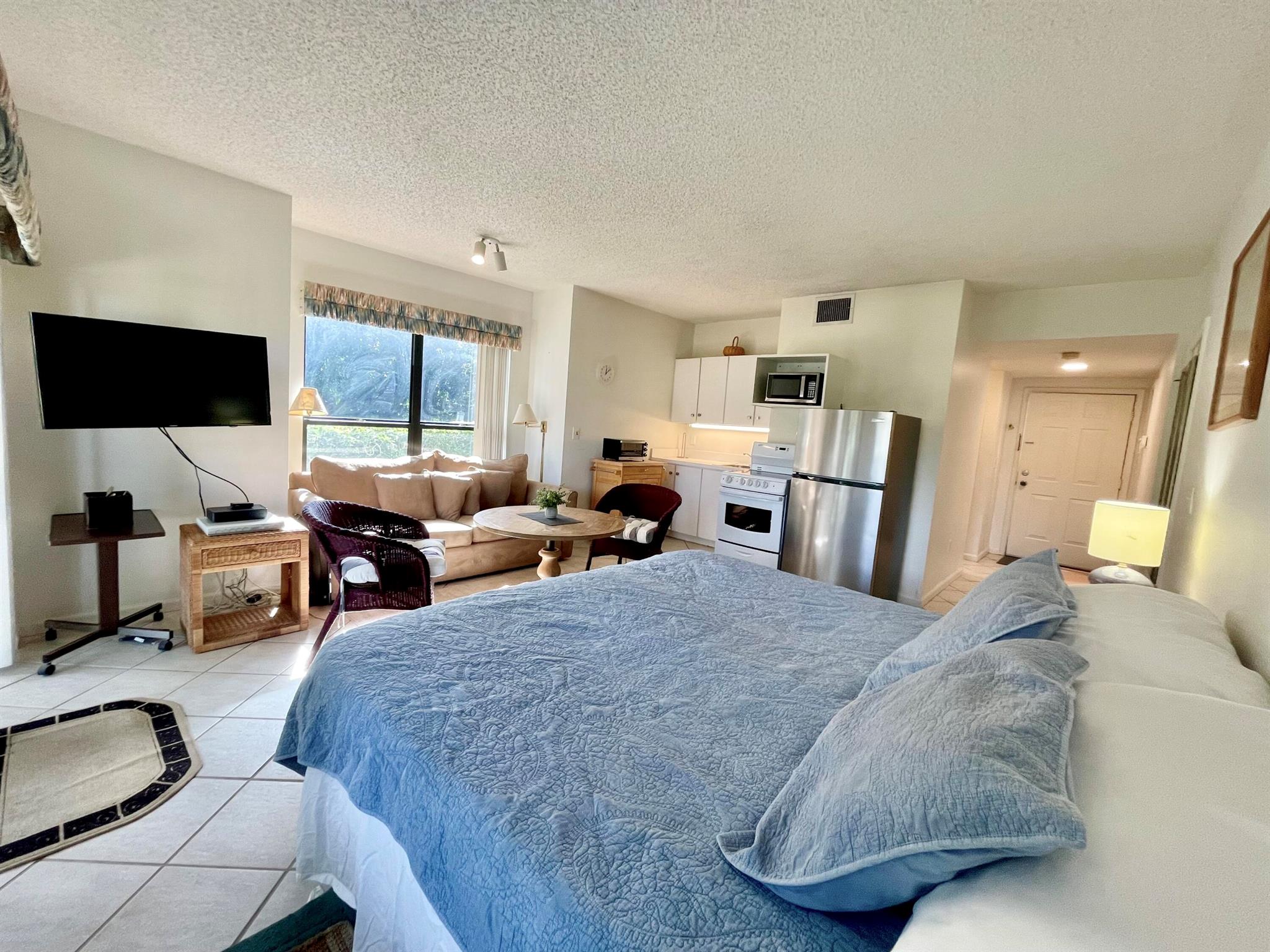 11863 Wimbledon Circle 447