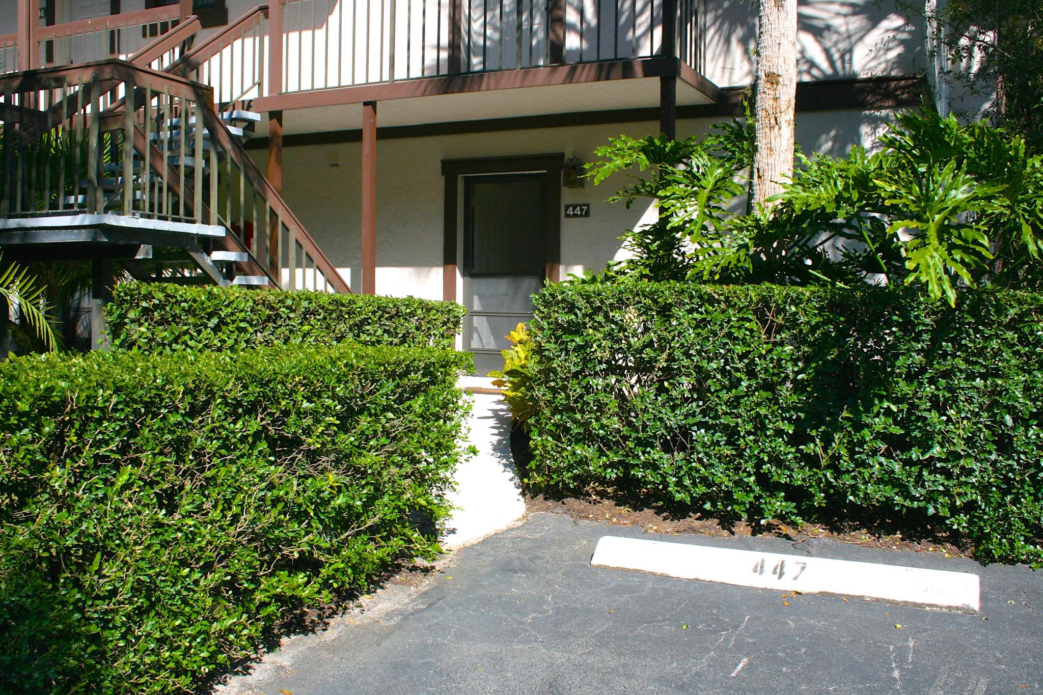 An immaculately clean studio nestled in the coveted Palm Beach Polo and Country Club. Only steps from the pool, this 1st-floor unit features ceramic tile floors throughout, a kitchenette and a beautiful view of the fountained pond. Stackable washer & dryer, proper stove/oven inside the unit and only minutes away from local shopping, restaurants, grocery and Equestrian showgrounds. The Landlord is accommodating and the unit is across from guest parking.