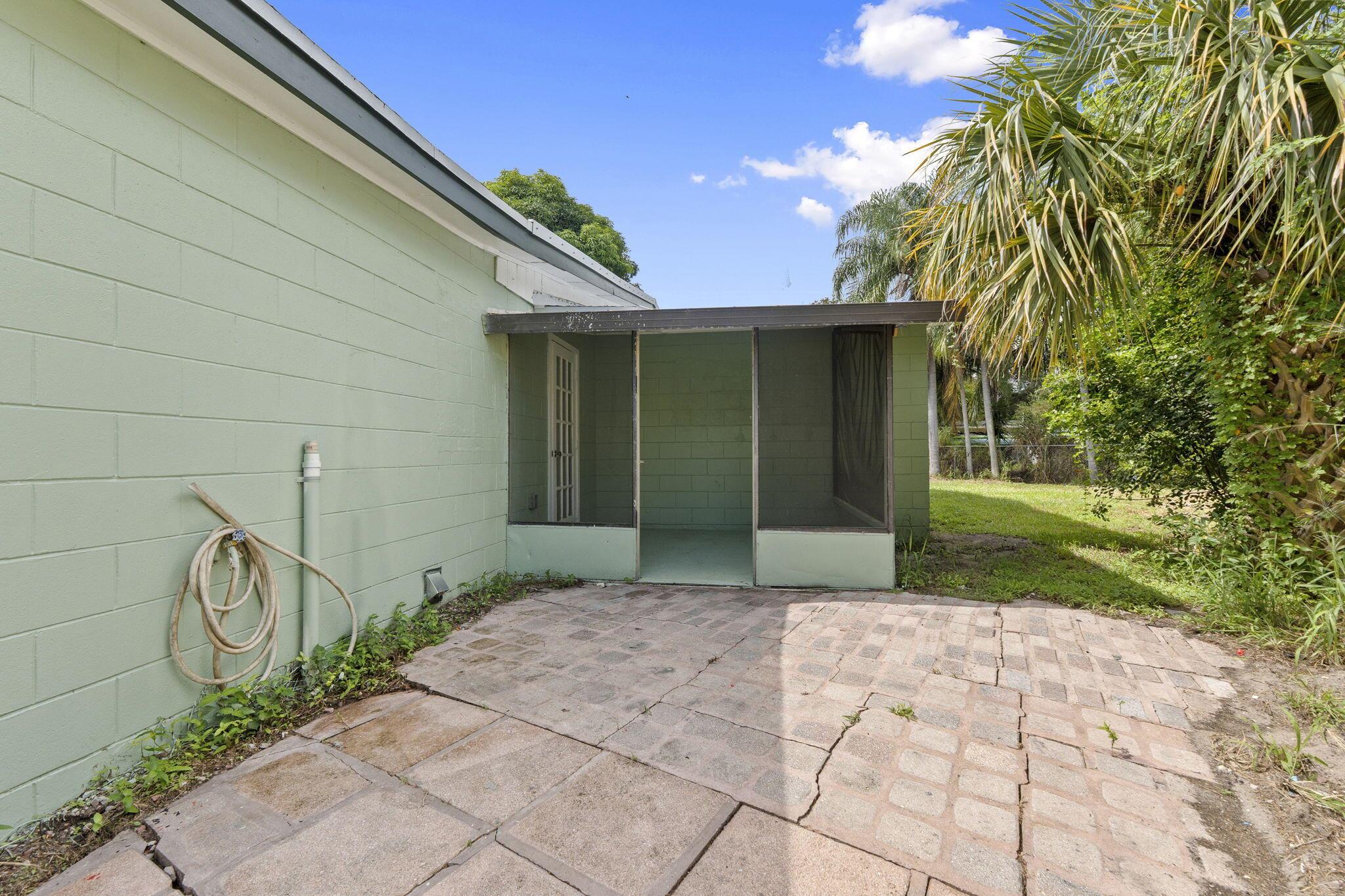 ST JAMES PARK - Residential