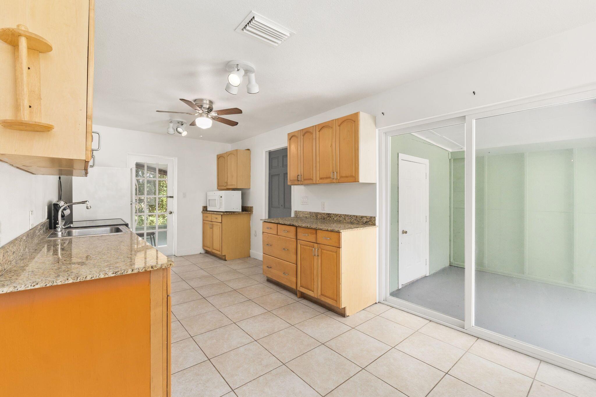 ST JAMES PARK - Residential