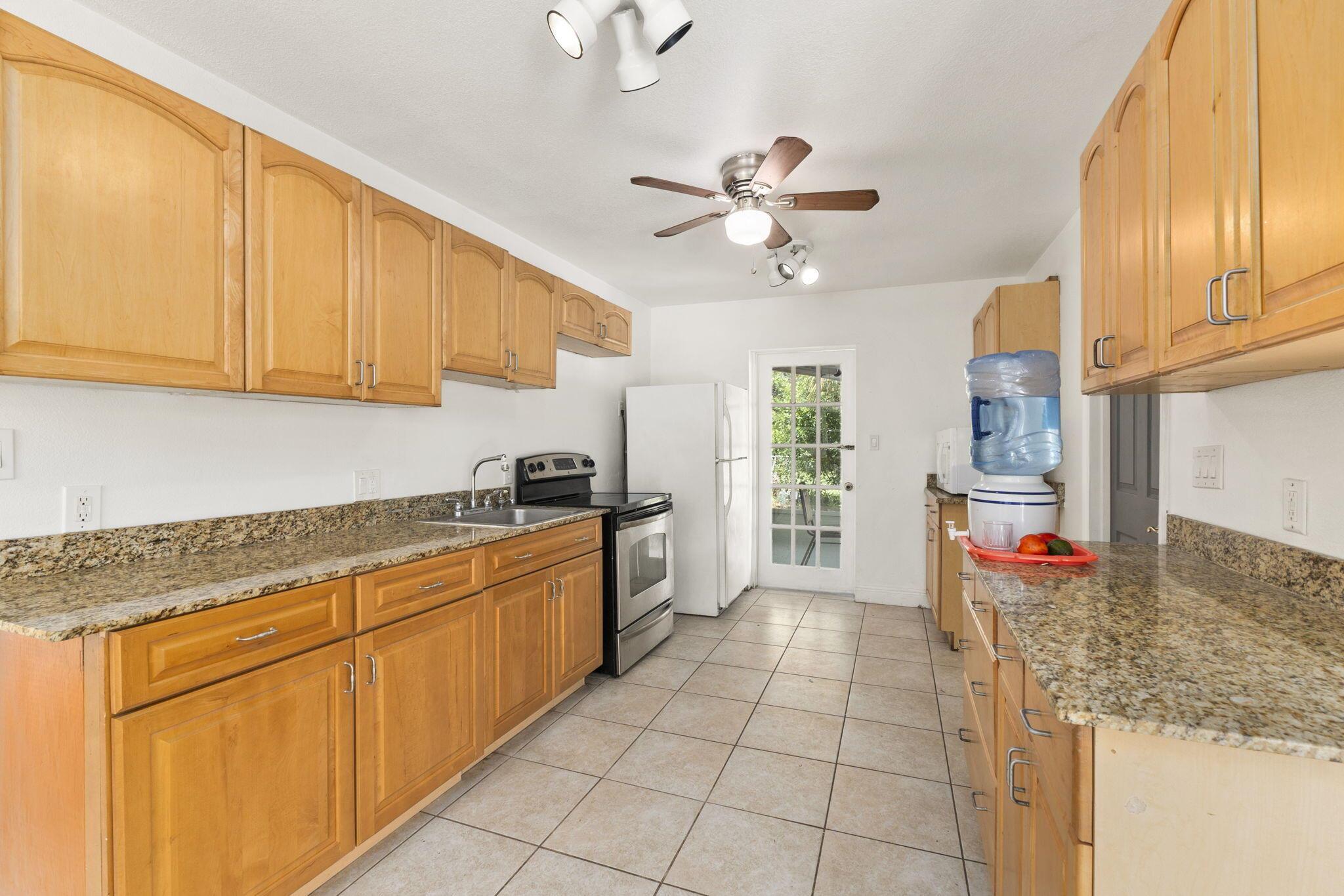 ST JAMES PARK - Residential