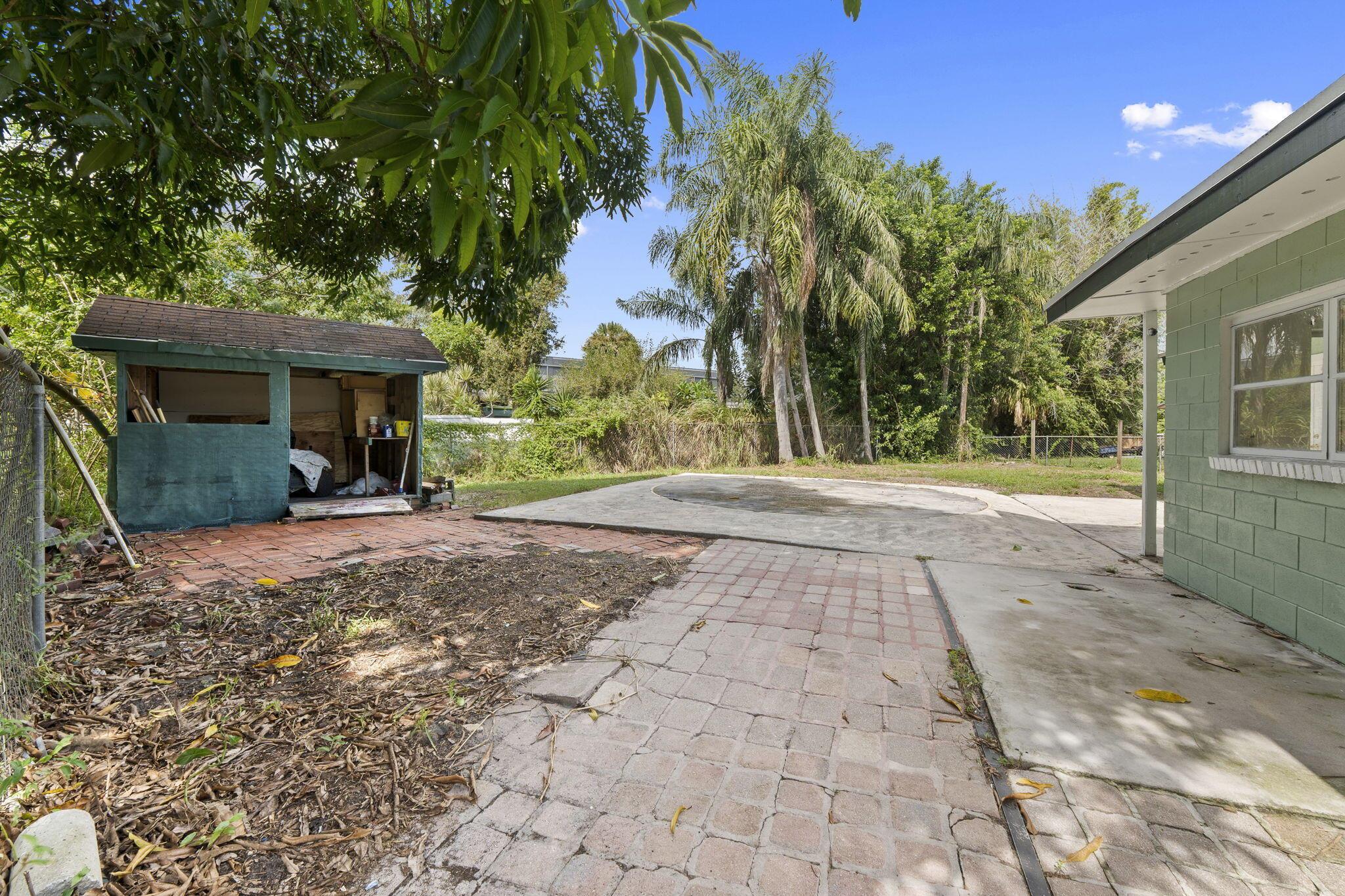 ST JAMES PARK - Residential