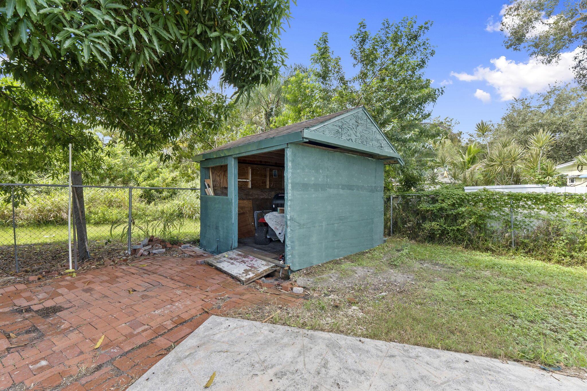 ST JAMES PARK - Residential