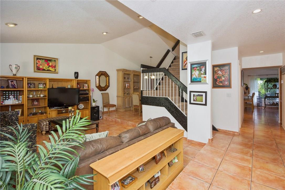 PATIO VILLAS - Residential