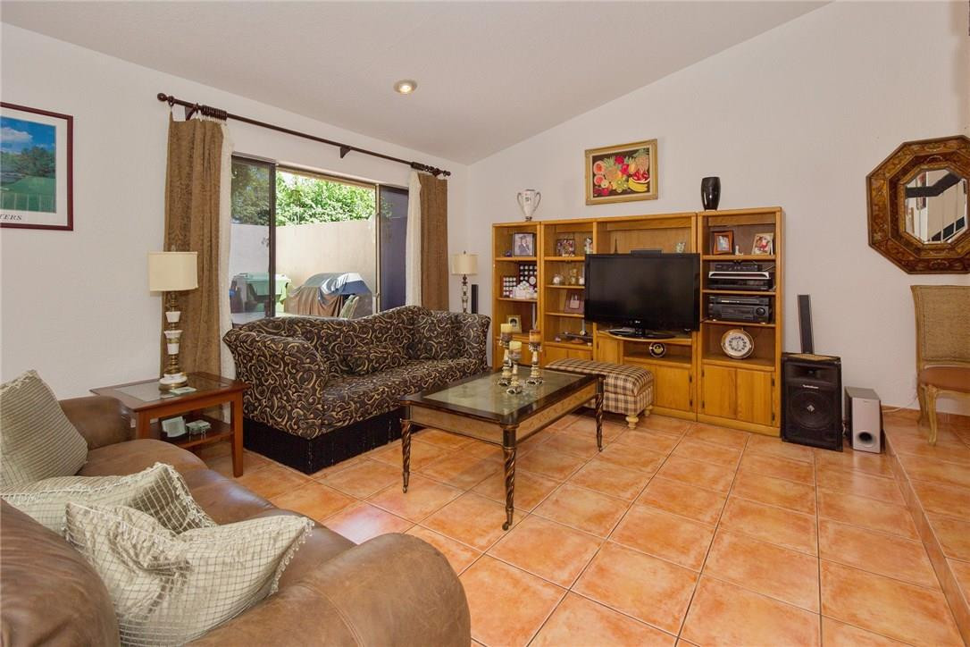 PATIO VILLAS - Residential