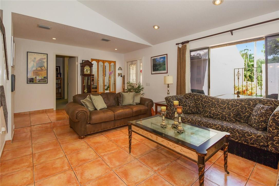 PATIO VILLAS - Residential