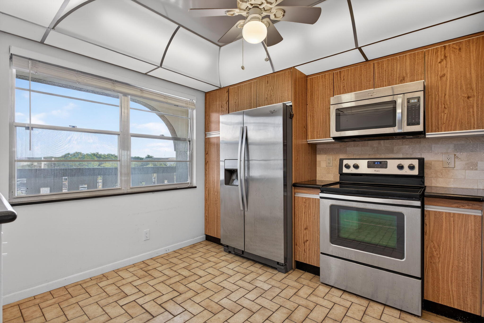 3203 Portofino Point L4