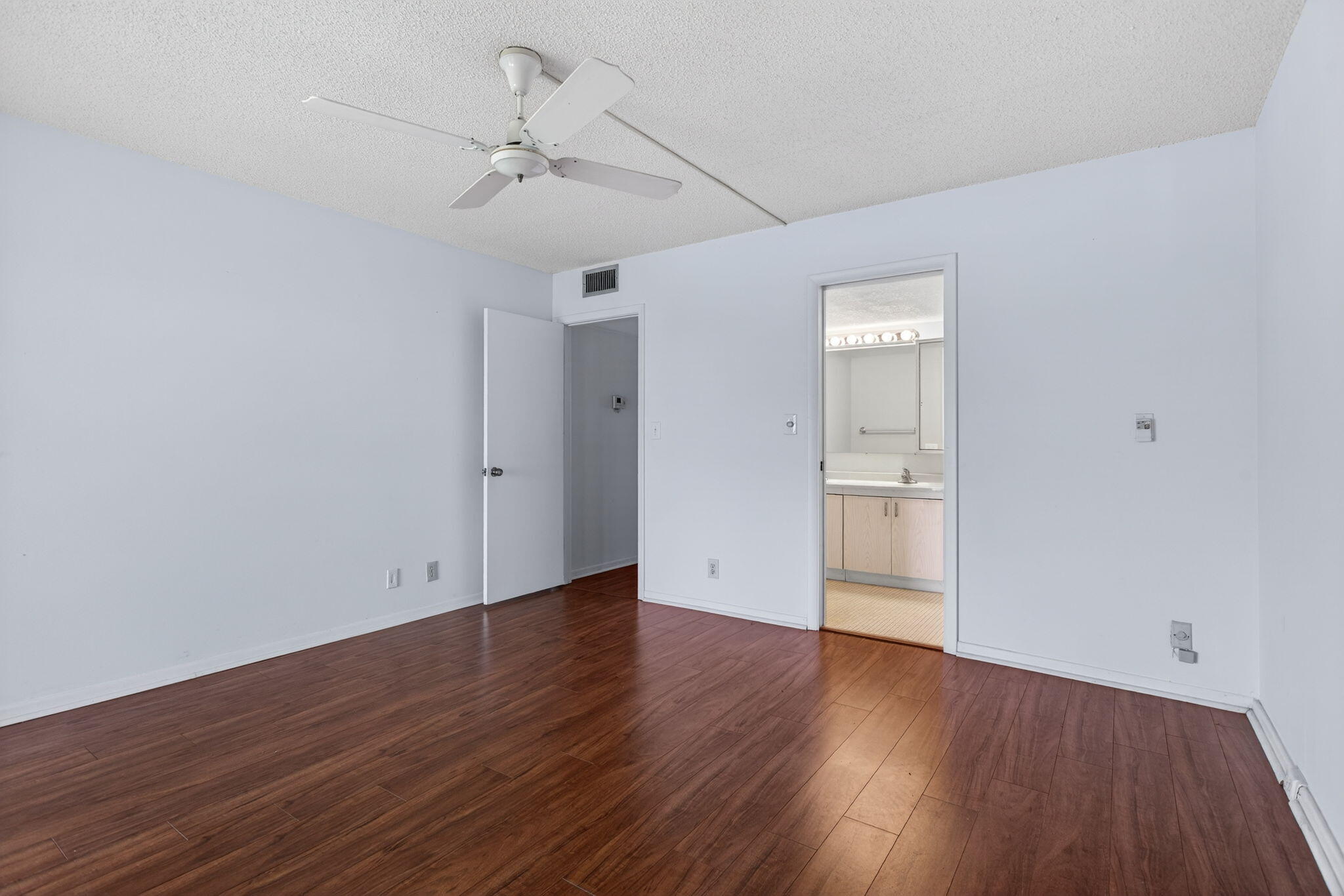 PORTOFINO VILLAGE 2-E CONDO - Residential