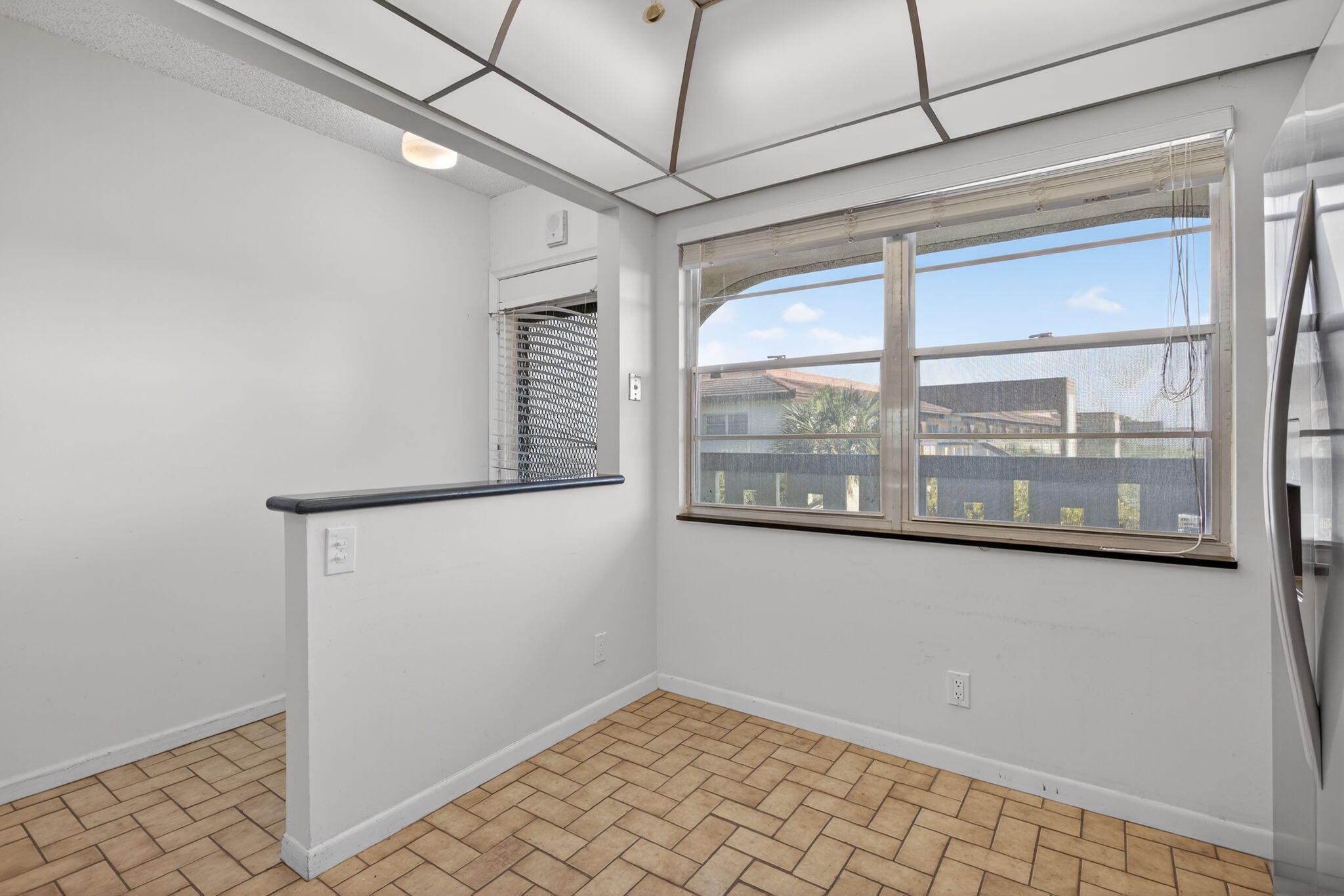 PORTOFINO VILLAGE 2-E CONDO - Residential