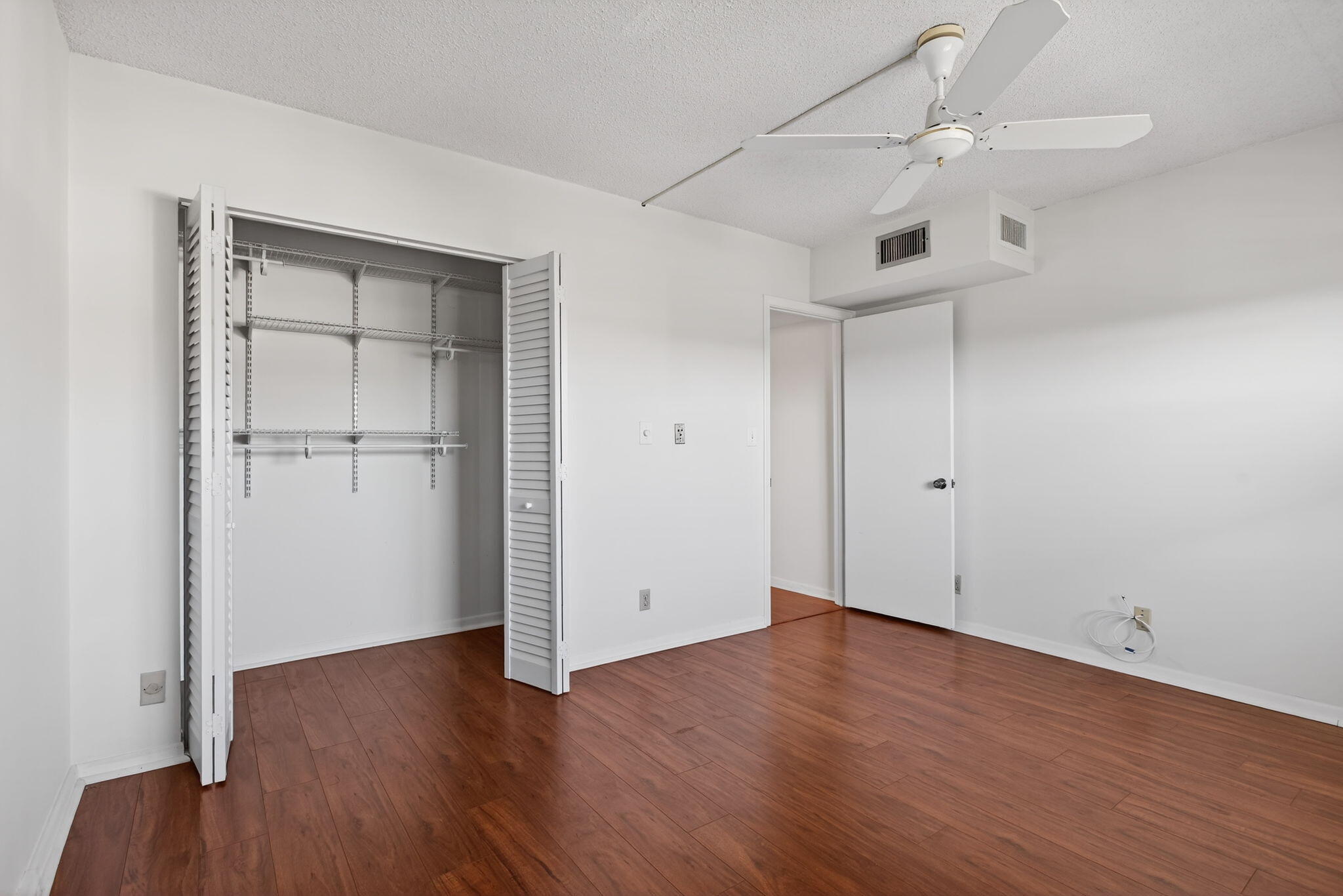 PORTOFINO VILLAGE 2-E CONDO - Residential