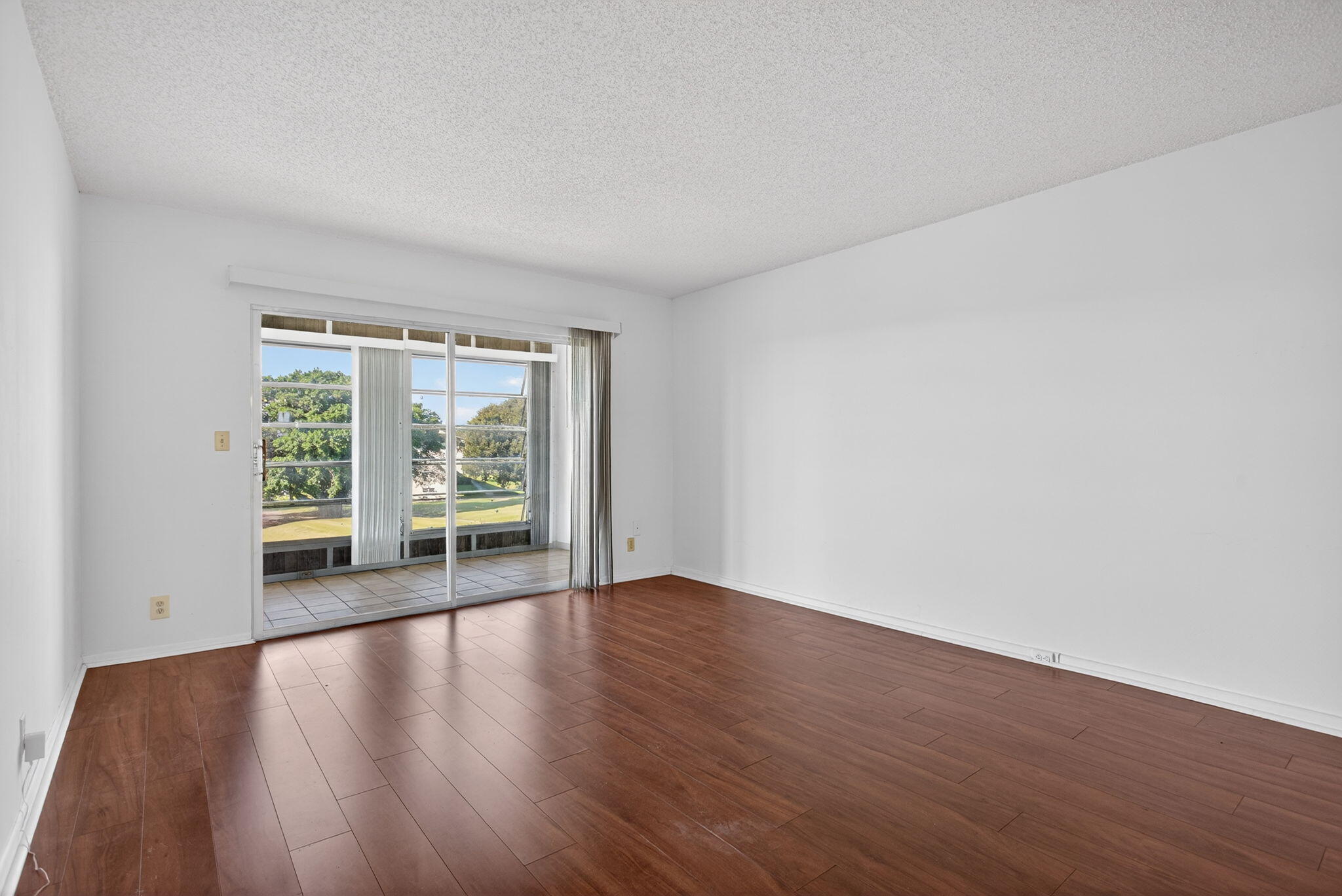 PORTOFINO VILLAGE 2-E CONDO - Residential