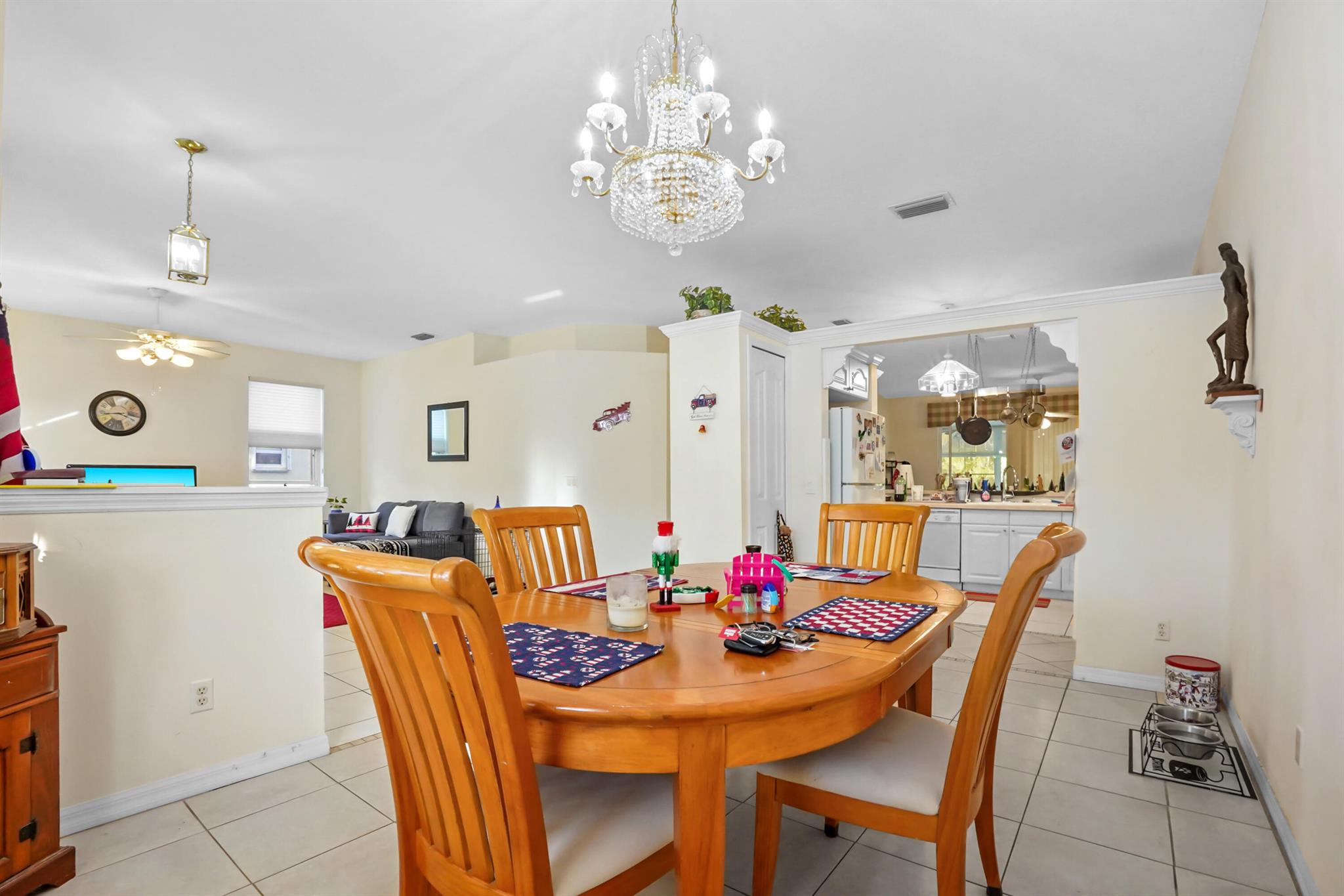 KINGS ISLE - Residential