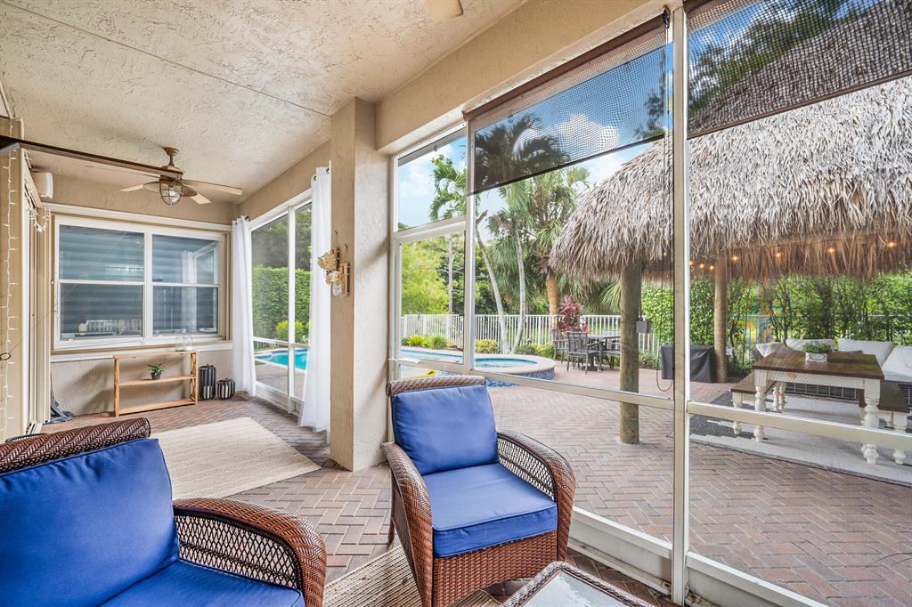 SECRET POND - Residential