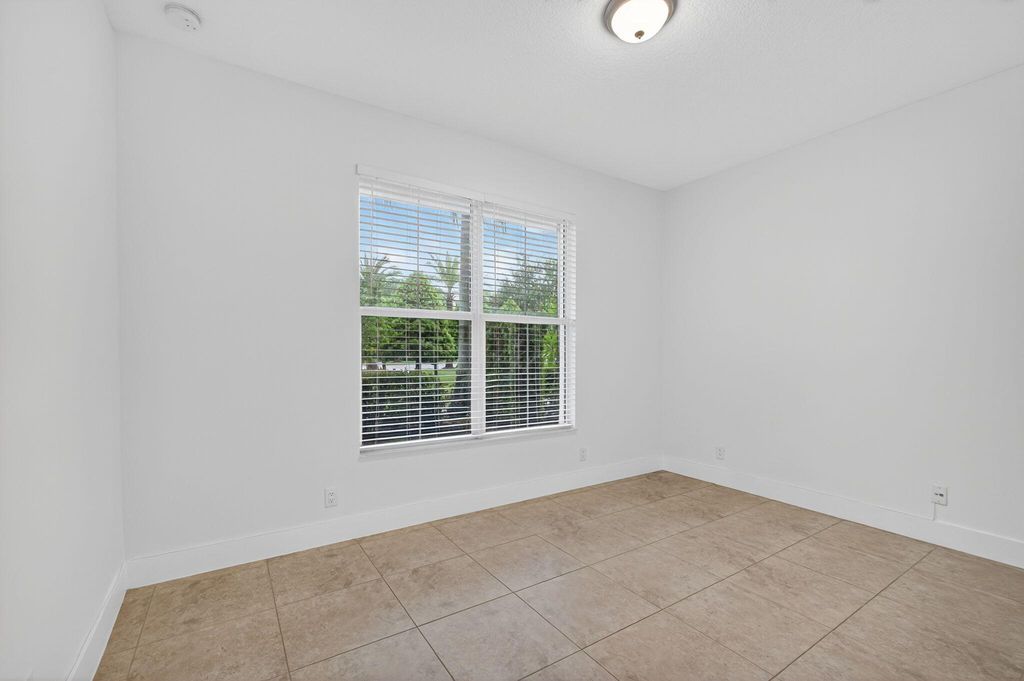 Photo of 7089 Edison Place, Palm Beach Gardens, FL 33418 (MLS # R11104639)
