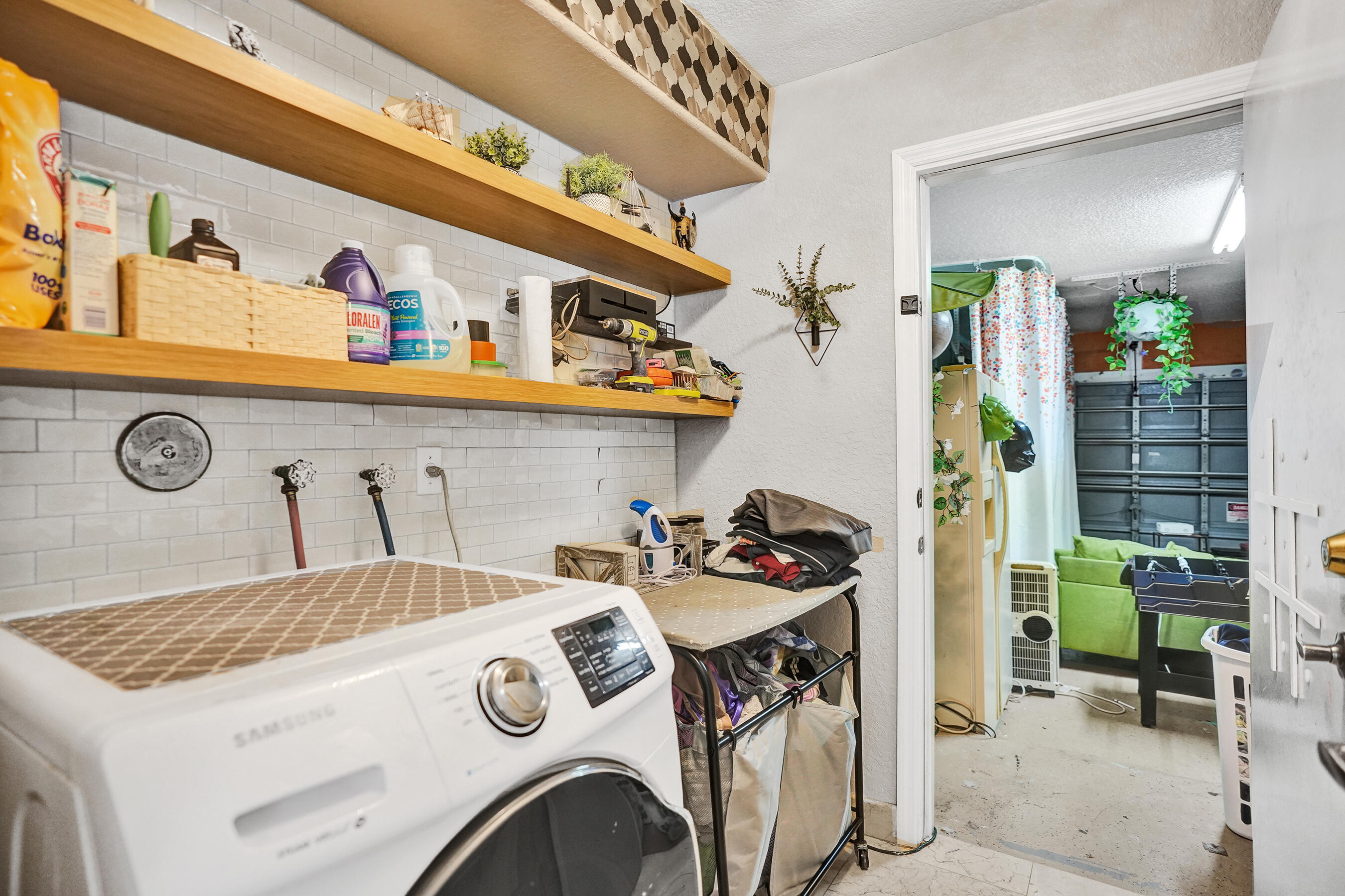 SILVER LAKES PHASE III REPLAT - Residential