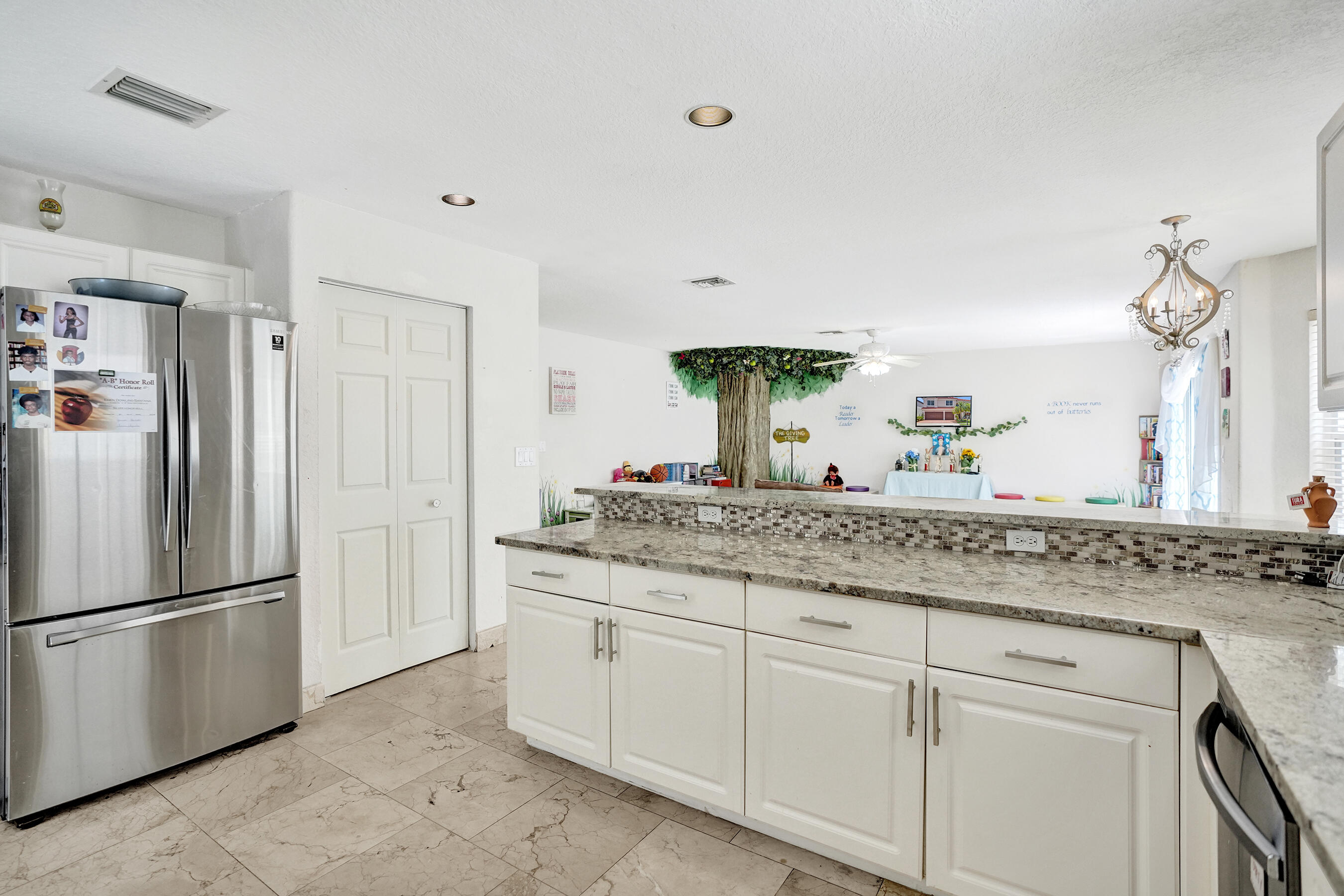 SILVER LAKES PHASE III REPLAT - Residential