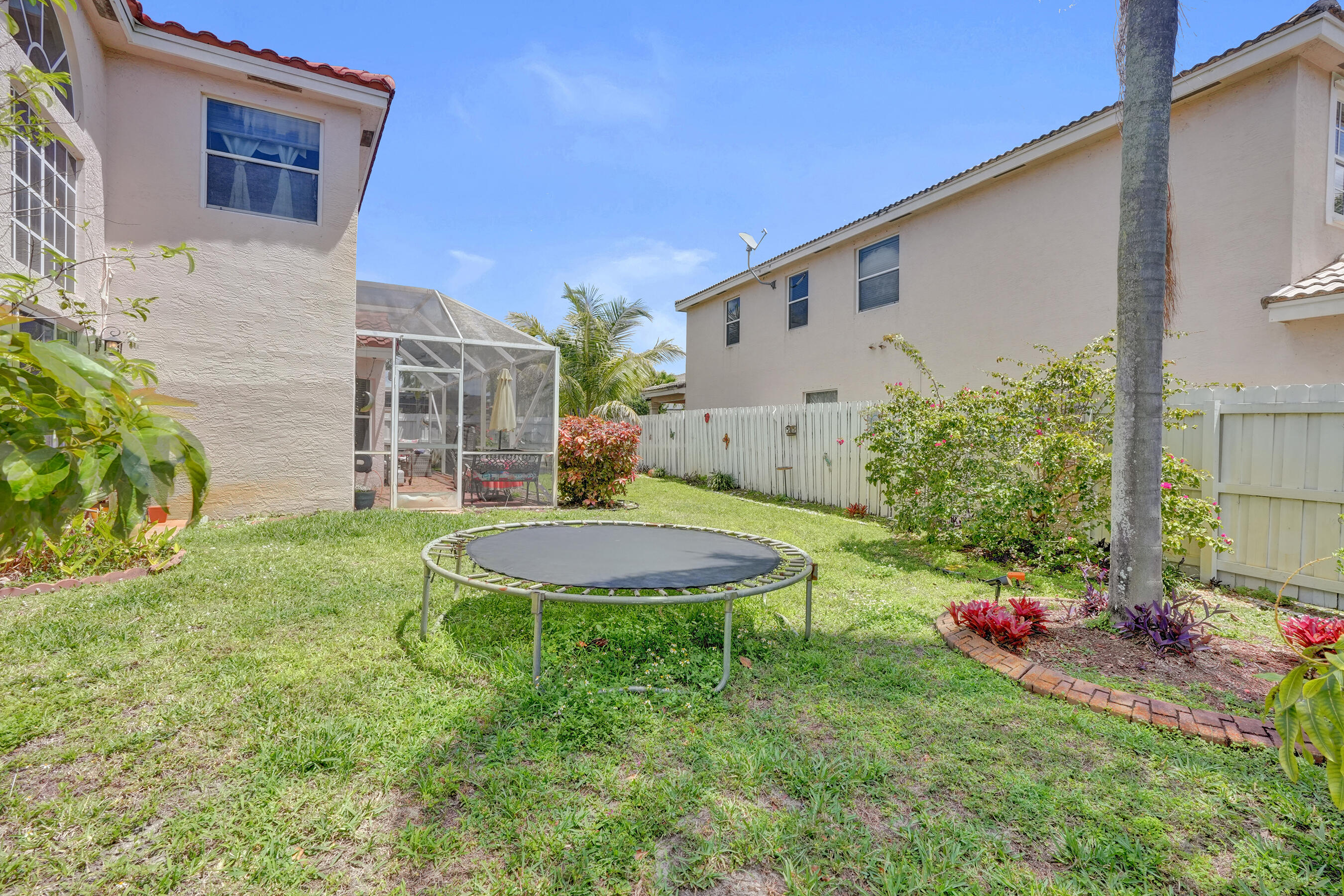 SILVER LAKES PHASE III REPLAT - Residential