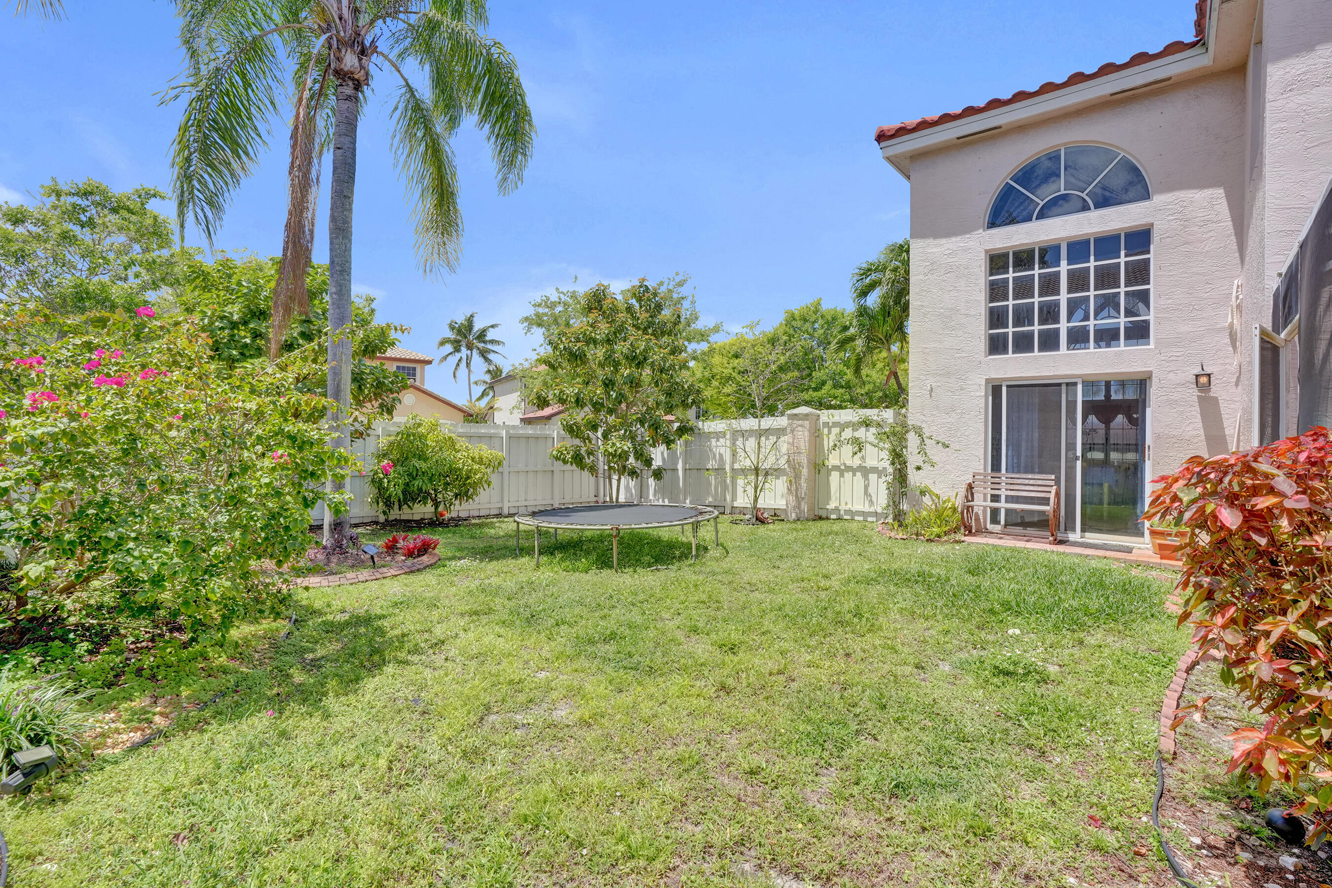 SILVER LAKES PHASE III REPLAT - Residential