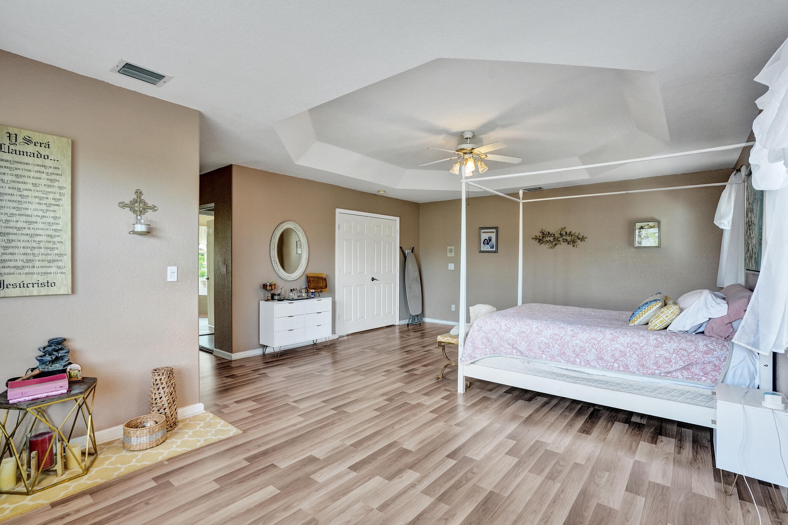 SILVER LAKES PHASE III REPLAT - Residential