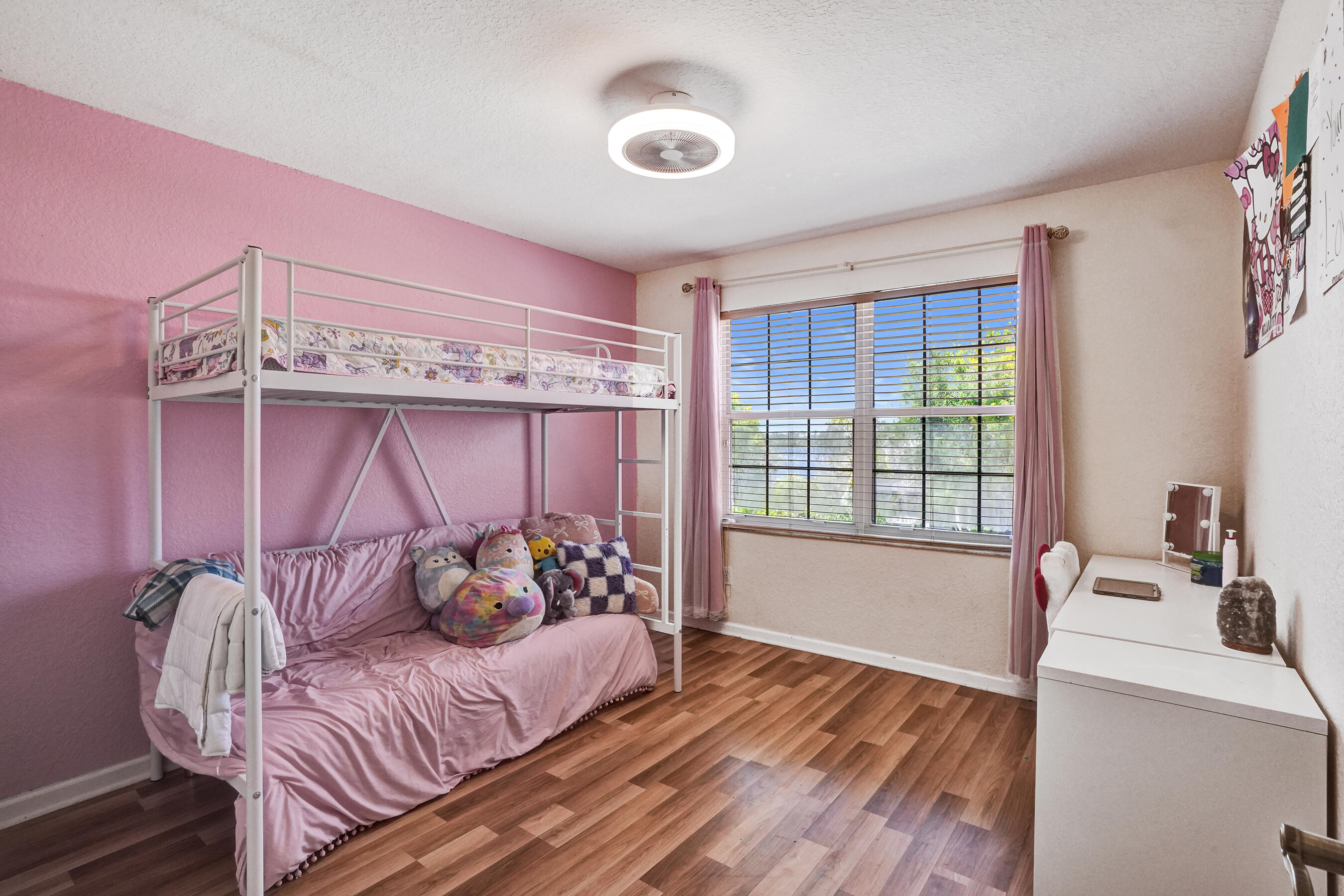 SILVER LAKES PHASE III REPLAT - Residential