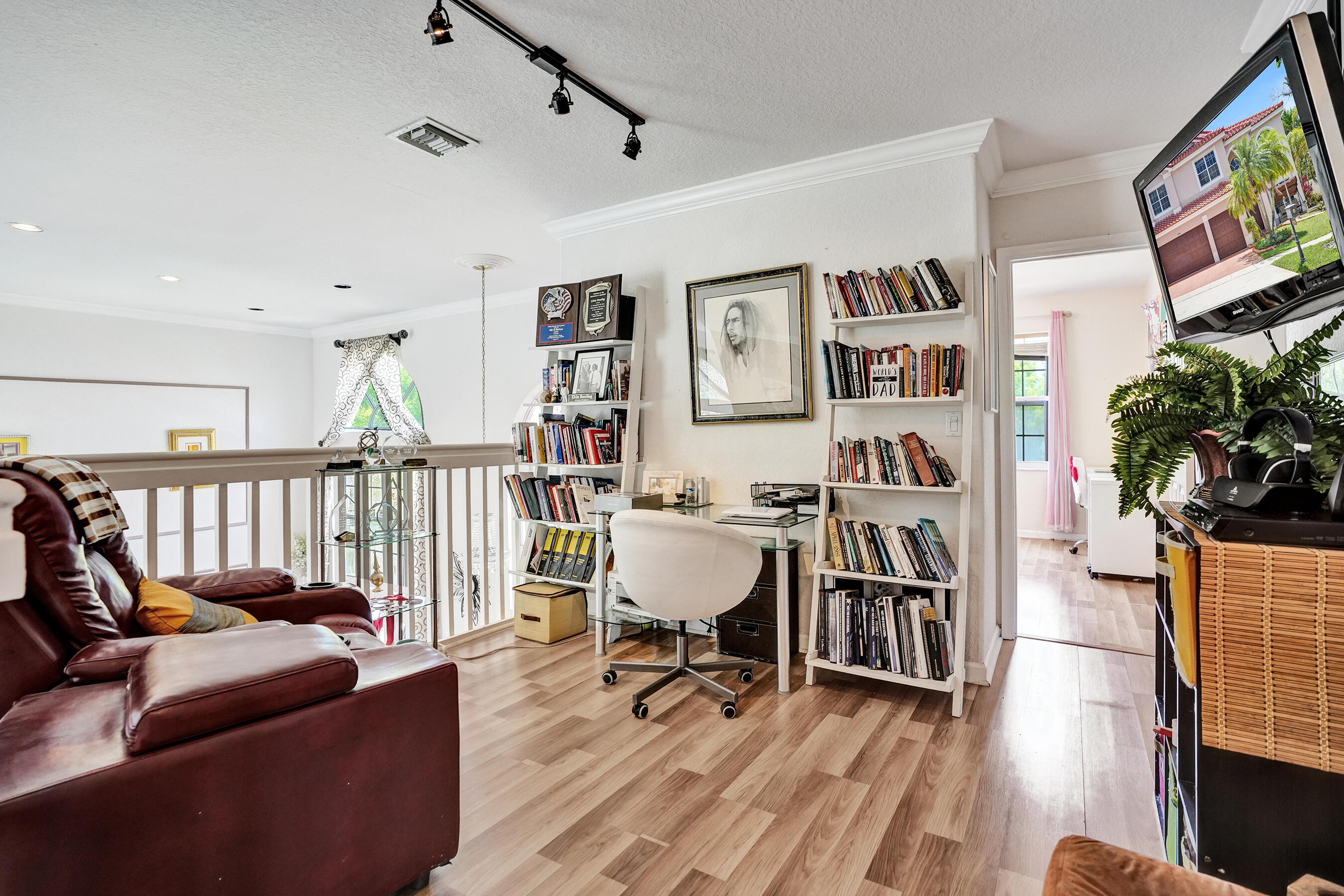 SILVER LAKES PHASE III REPLAT - Residential