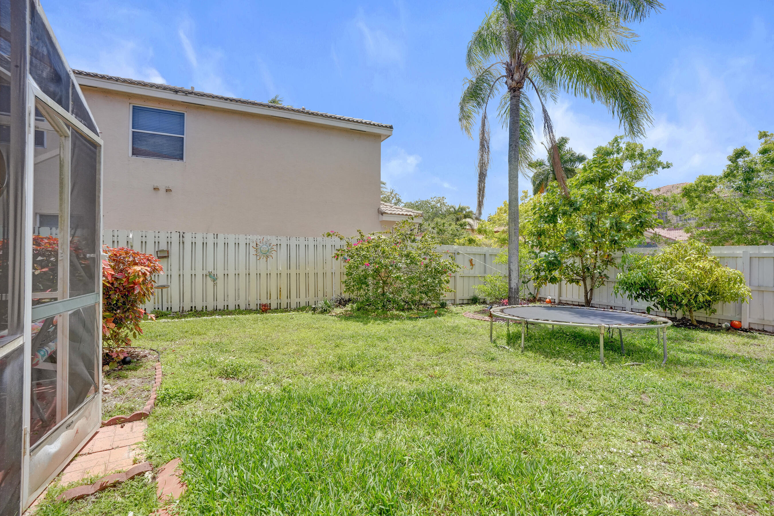 SILVER LAKES PHASE III REPLAT - Residential