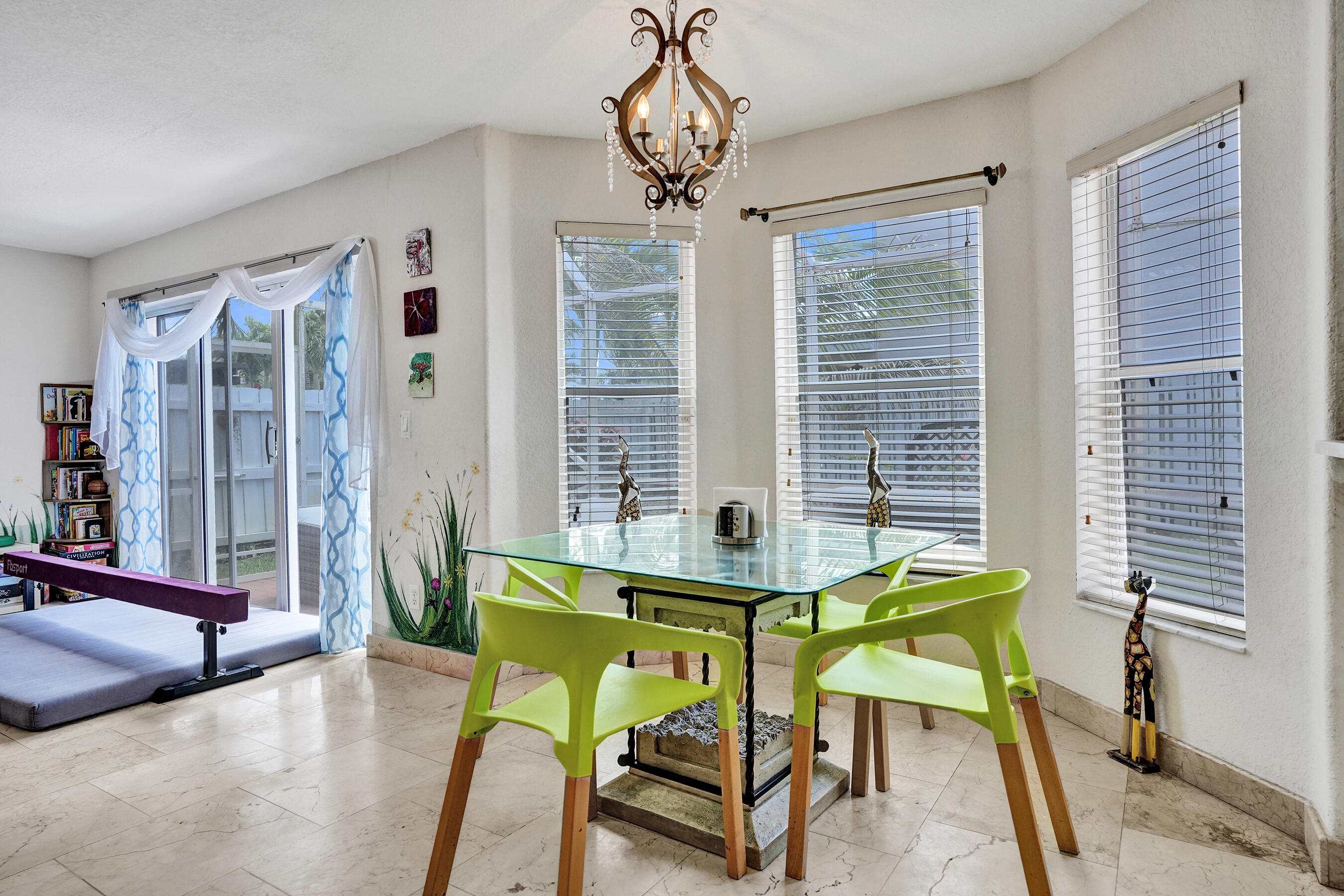 SILVER LAKES PHASE III REPLAT - Residential