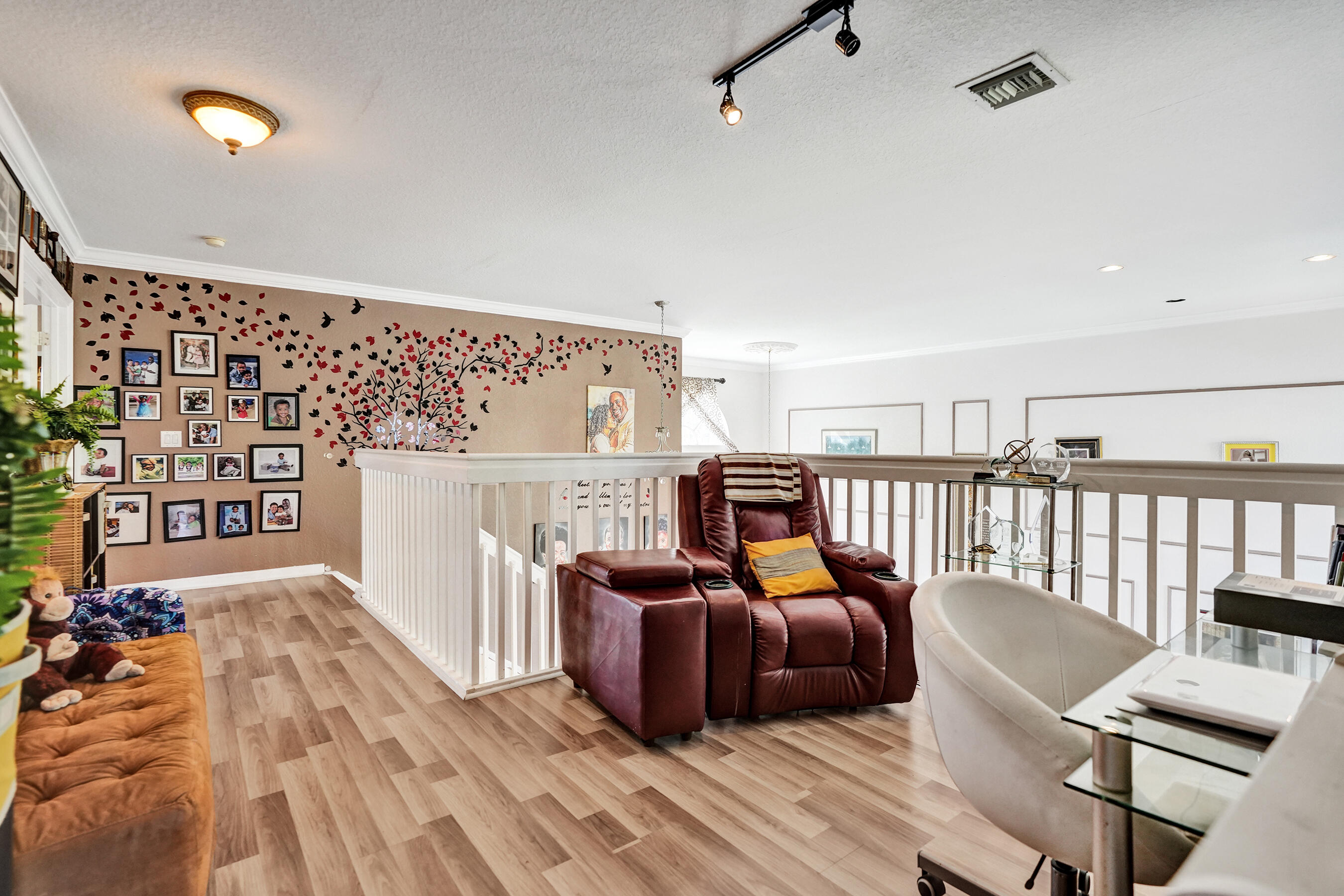 SILVER LAKES PHASE III REPLAT - Residential