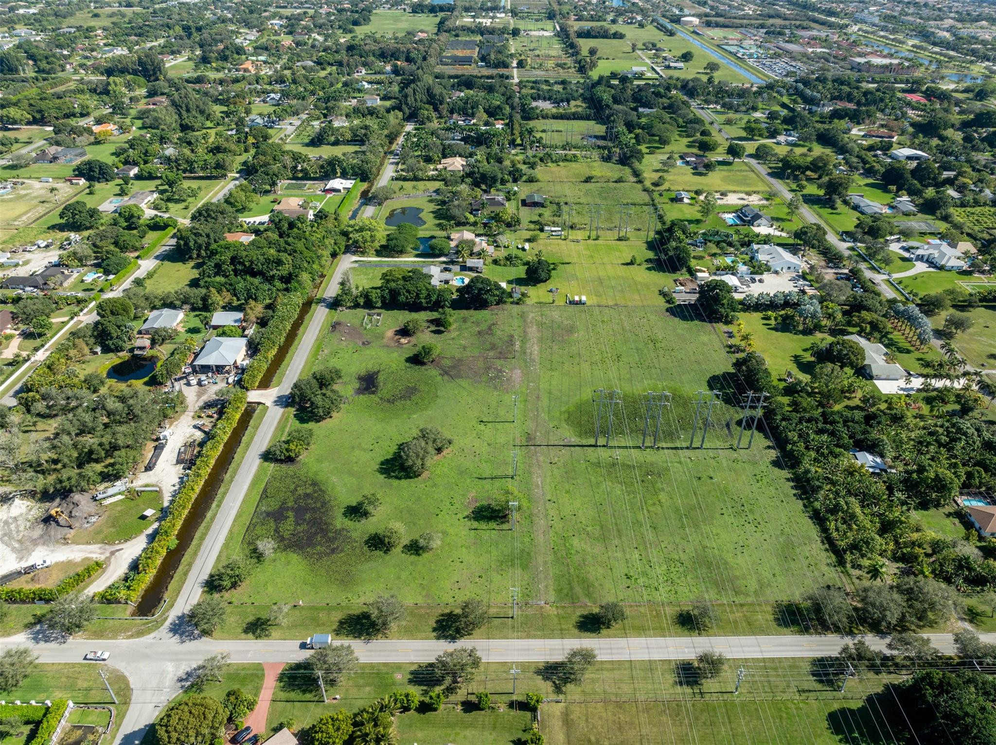 CHAMBERS SUB SE1/4 - Land