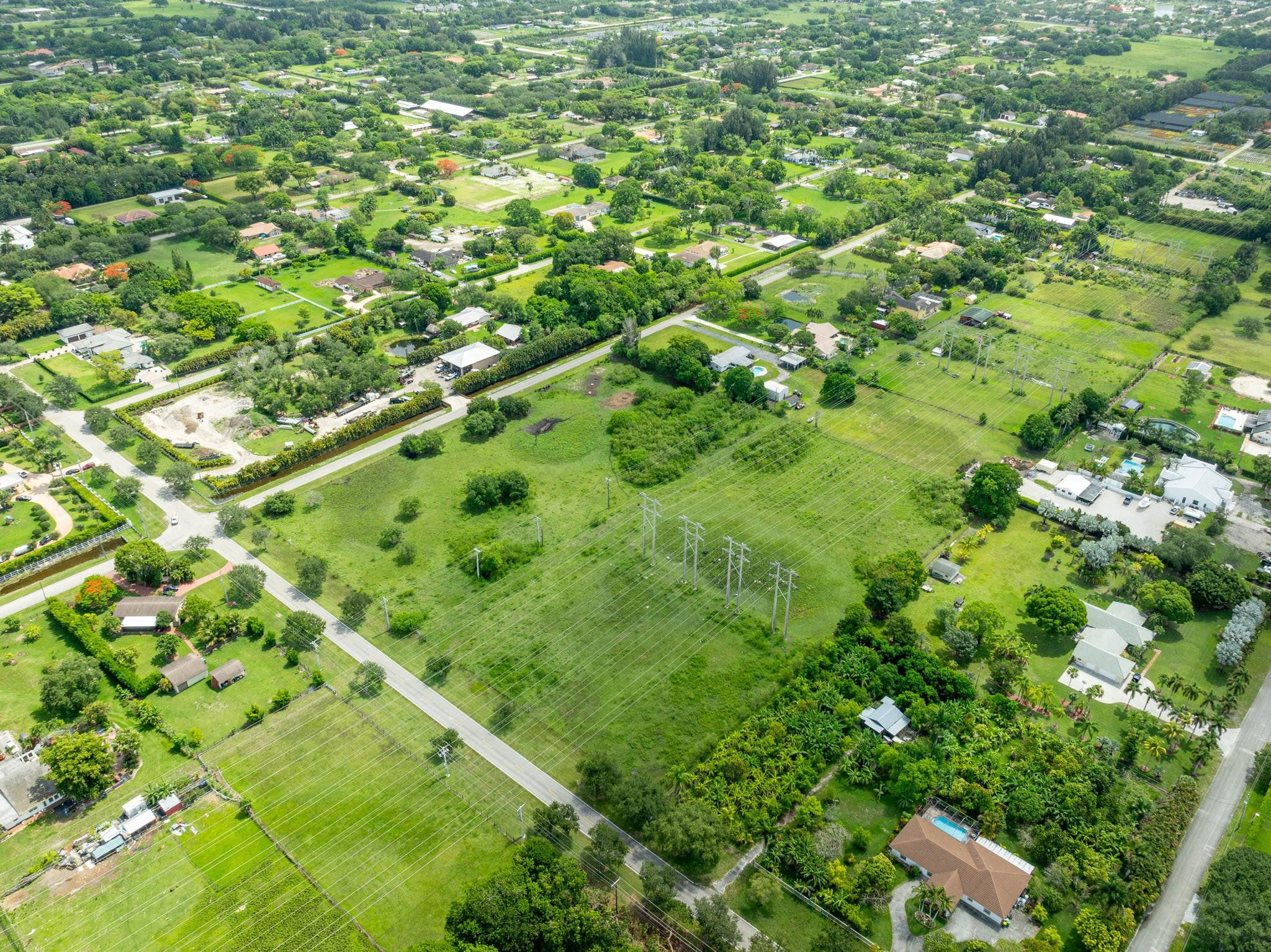 CHAMBERS SUB SE1/4 - Land