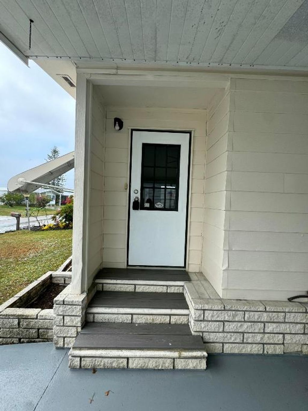 Photo of 85 Lagos Del Norte, Fort Pierce, FL 34951 (MLS # R11045439)