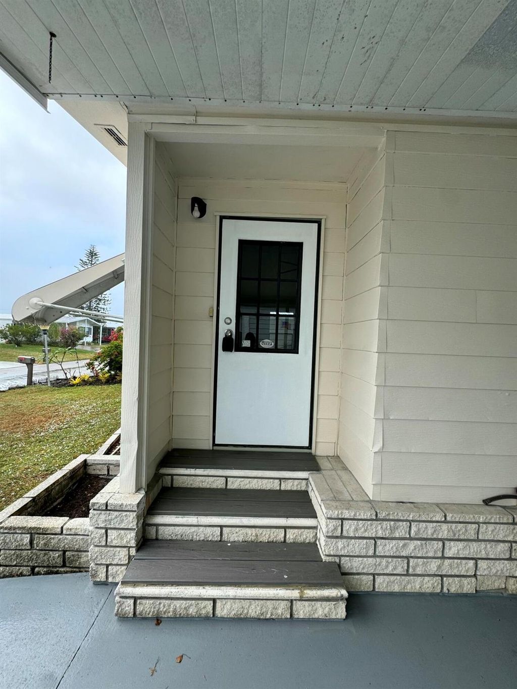 Photo of 85 Lagos Del Norte, Fort Pierce, FL 34951 (MLS # R11045439)