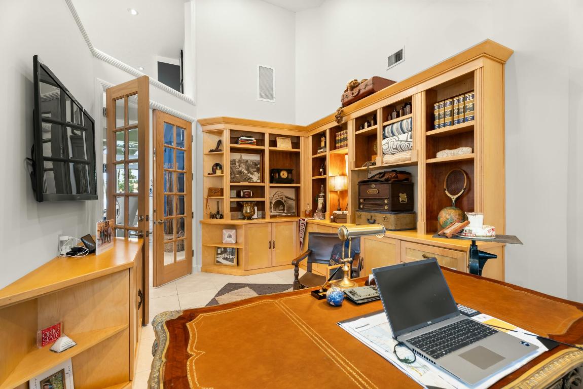 BAY POINTE - Residential