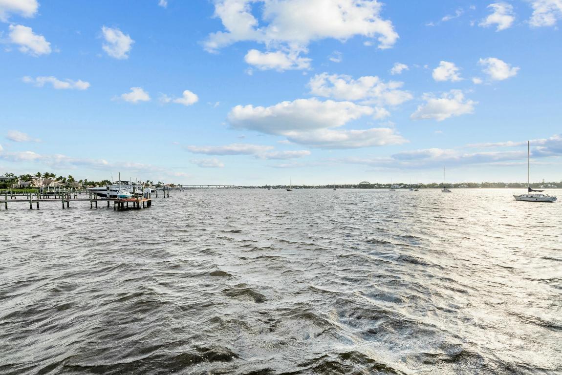 BAY POINTE - Residential